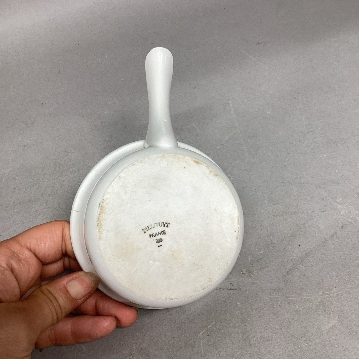 Vintage Pillivuyt Handheld Ceramic Soup Bowl #733 - Made In France