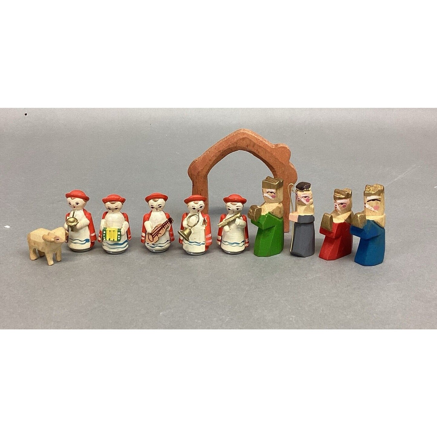 Vintage Wooden Nativity Figures - 11 Piece Set