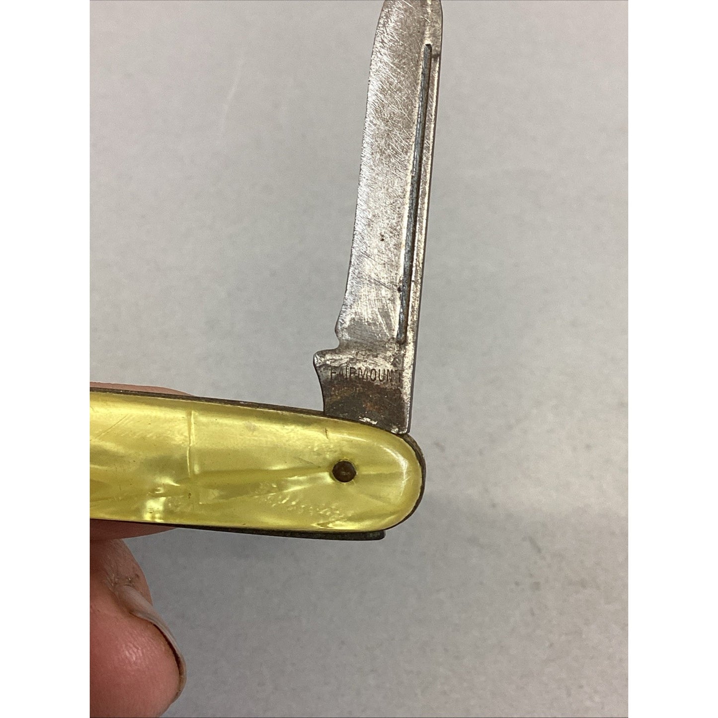 Vintage Yellow Fairmount Cutlery Co. 2 Blade Pocket Knife