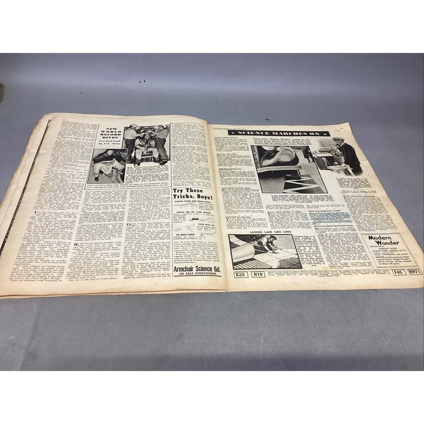 Rare VTG MODERN WONDER Magazine- September 24, 1938 W/ Union Pacific RR Keychain