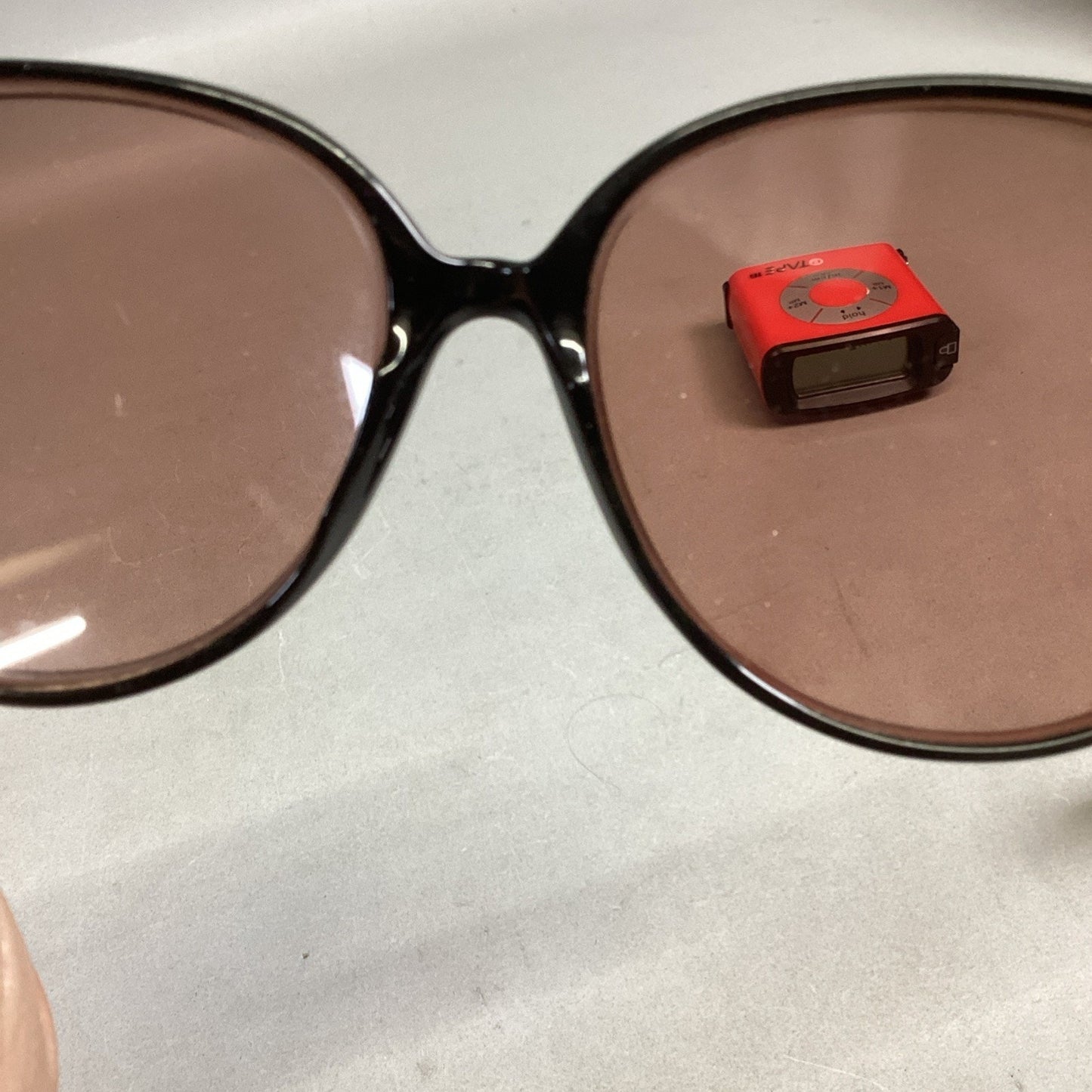 Vintage Luxottica Ursula #145 Women’s Plastic Sunglasses