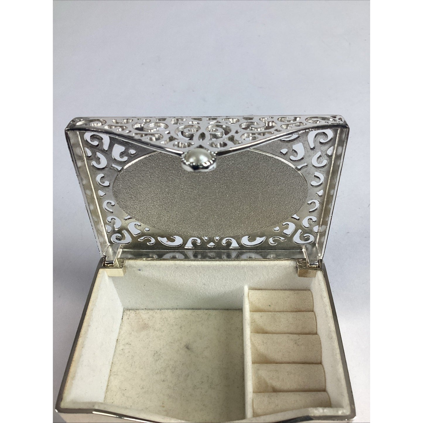 Things Remembered Silver Plated Filigree Ring Jewelry Trinket Box