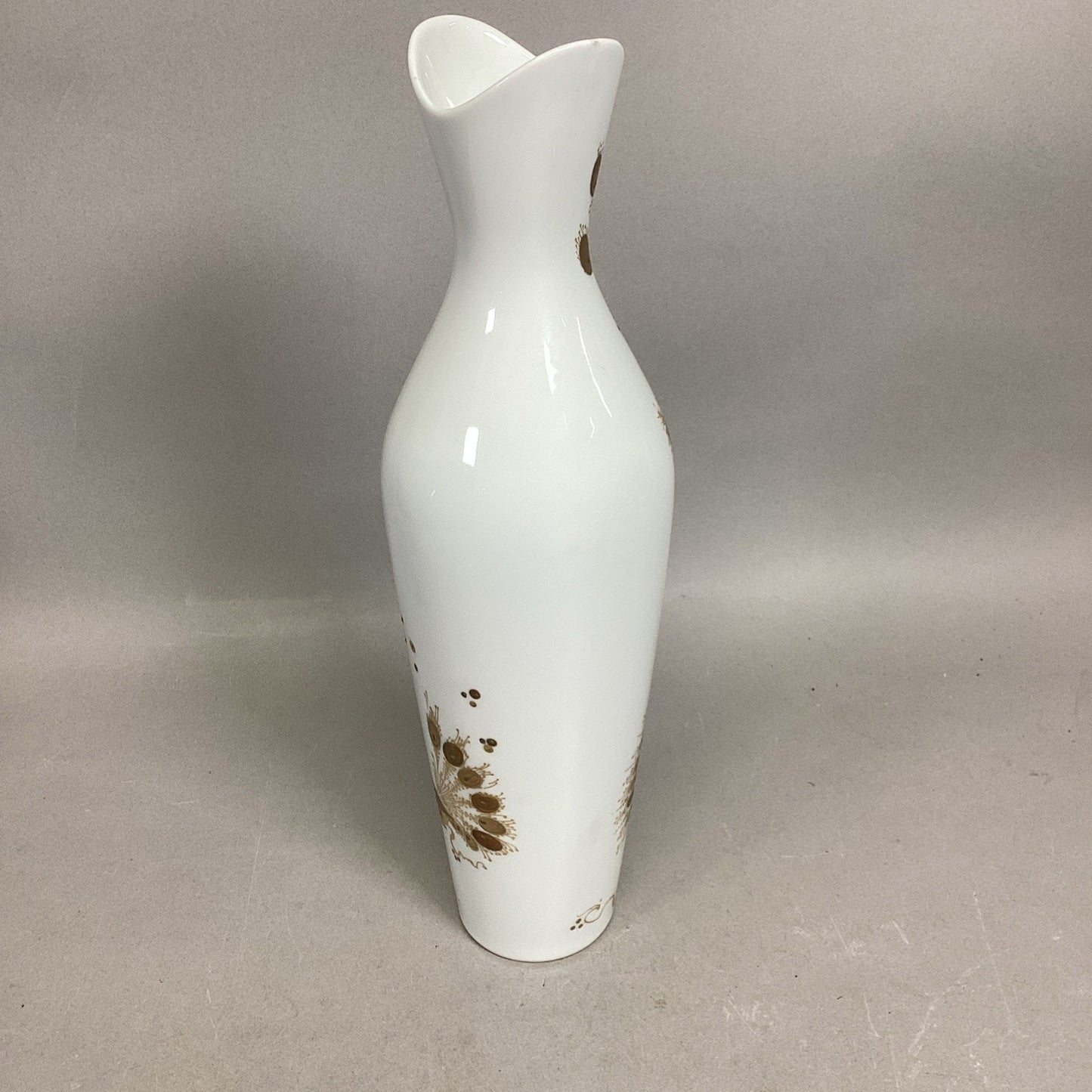 Bjorn Wiinglad Rosenthal Porcelain & Gold Decorative Vase - Germany - 13”H #1583