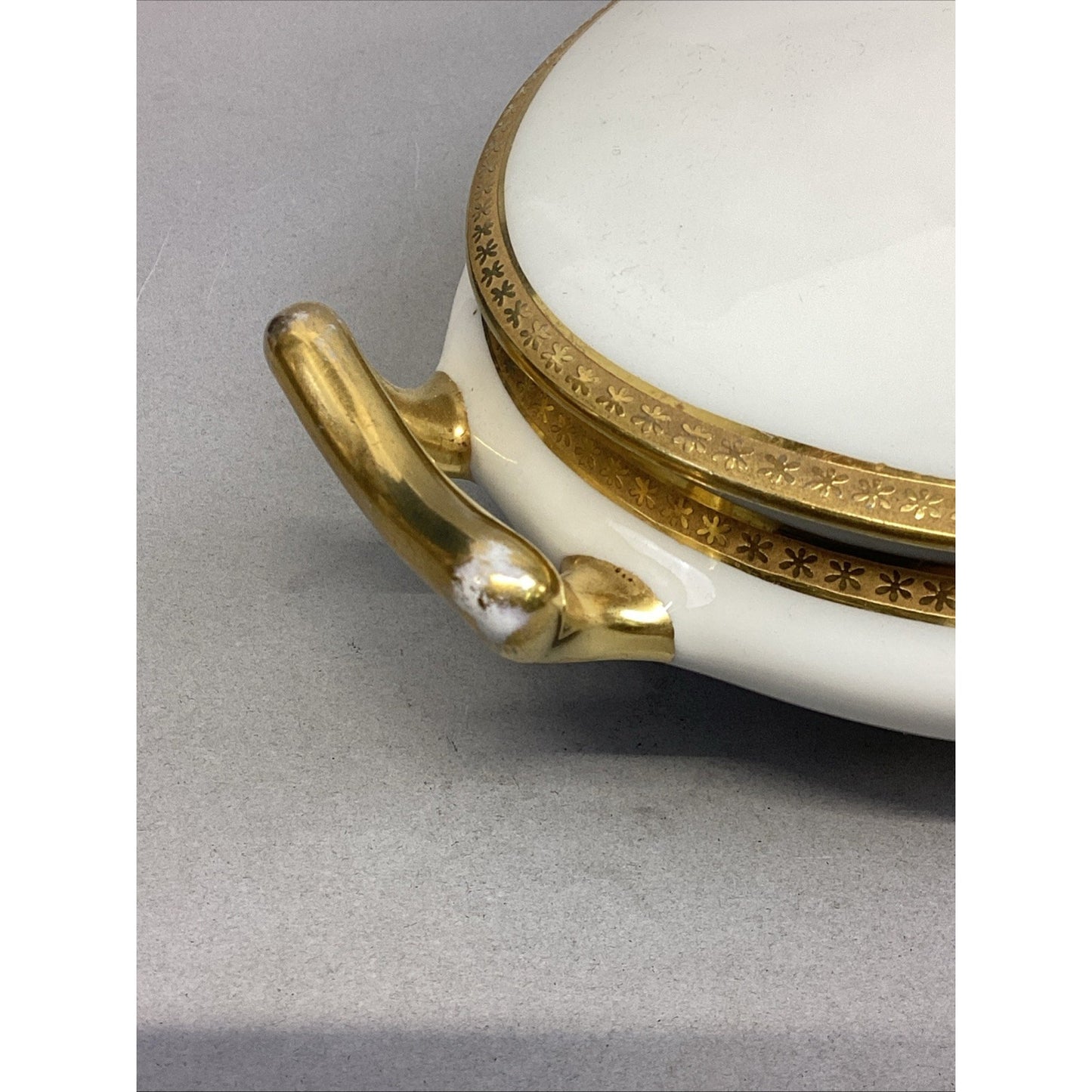 Limoges Elite White W/ Gold Encrusted Oval Covered Vegetable Dish French China