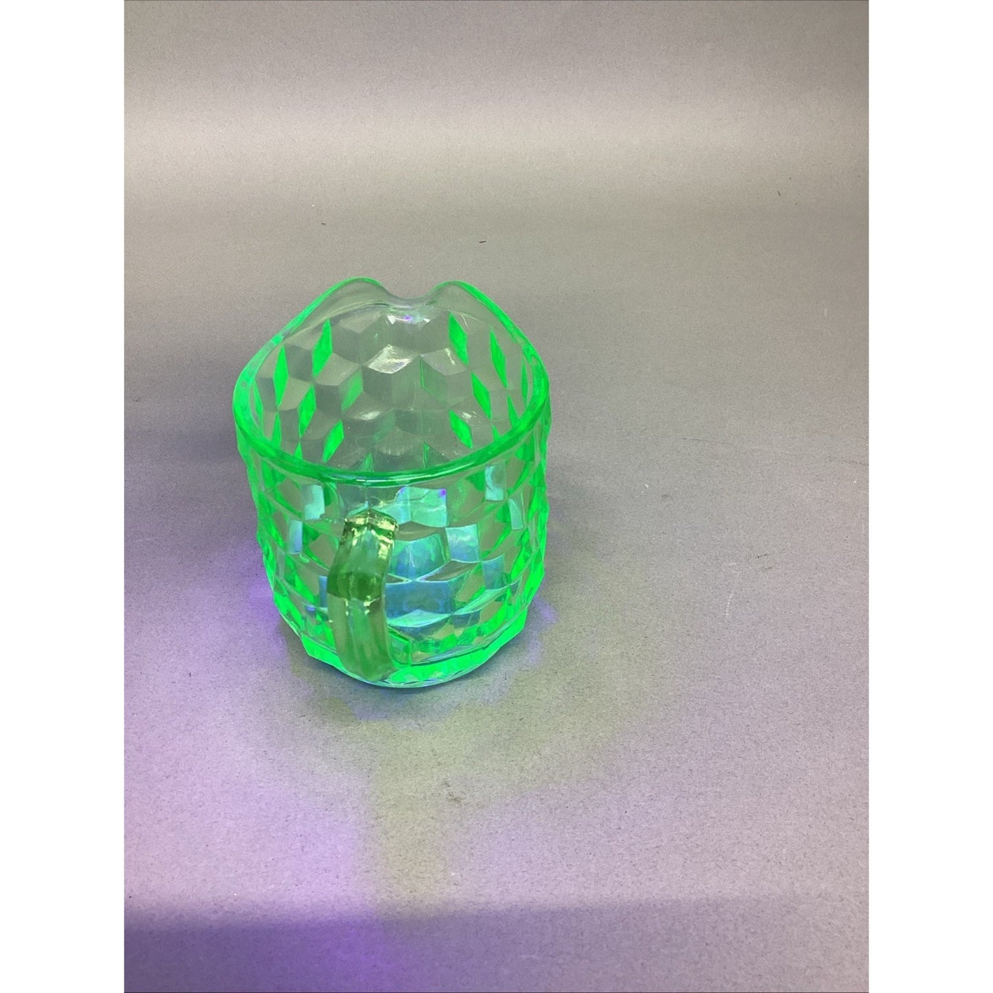VINTAGE Green URANIUM Depression Glass Jeanette Cubist Creamer