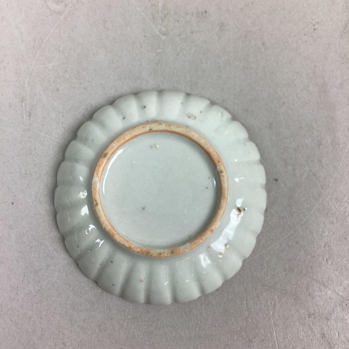 Chinese Vintage Small Chrysanthemum Soya Sauce Plate