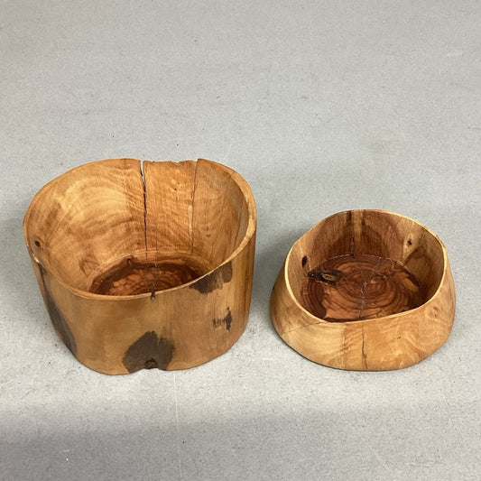 Set Of 2 Hand Carved Wooden Trinket Dishes/Catchall