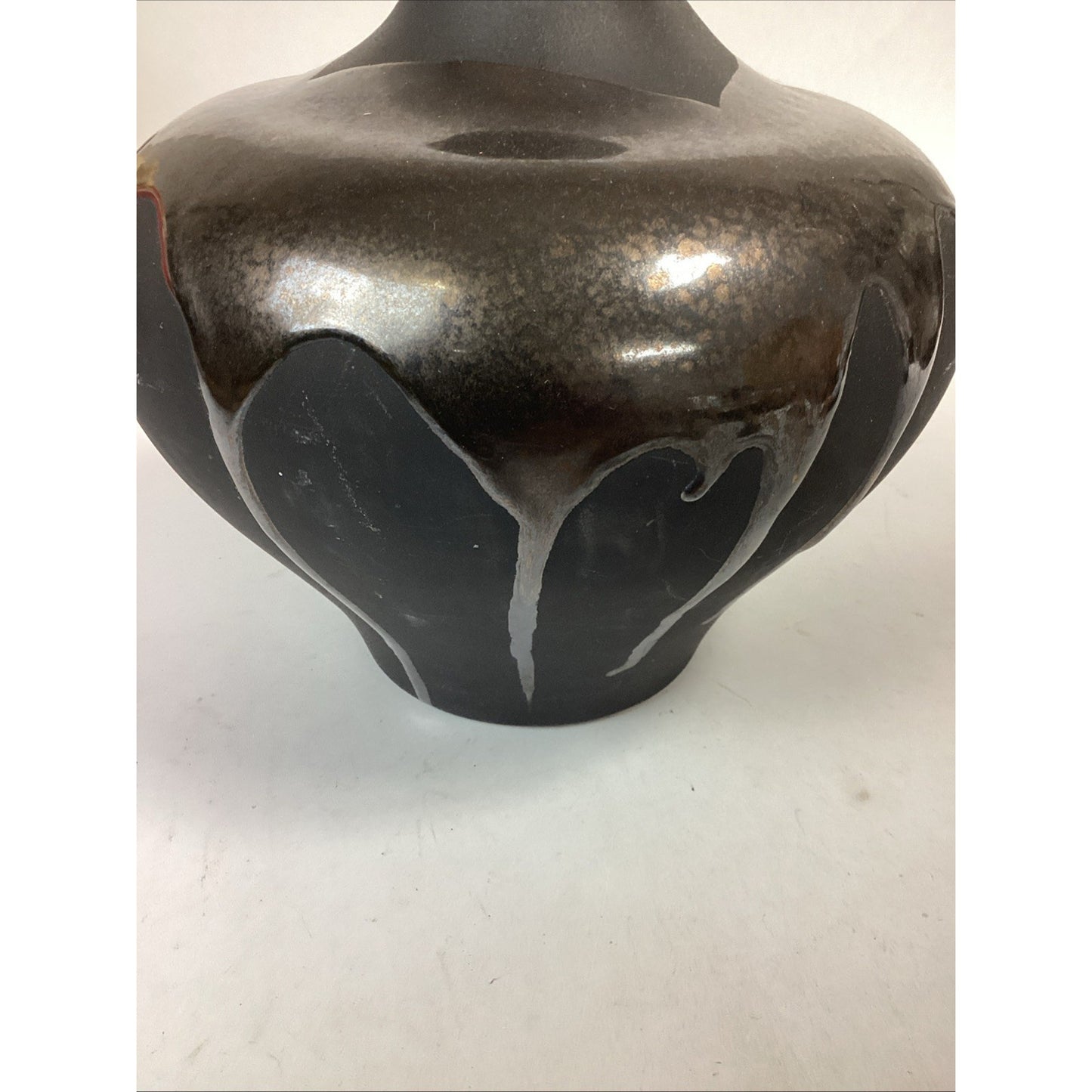 Vintage Haeger Pottery Vase W/ Drip Effect - #4415 - 9”H - American Made
