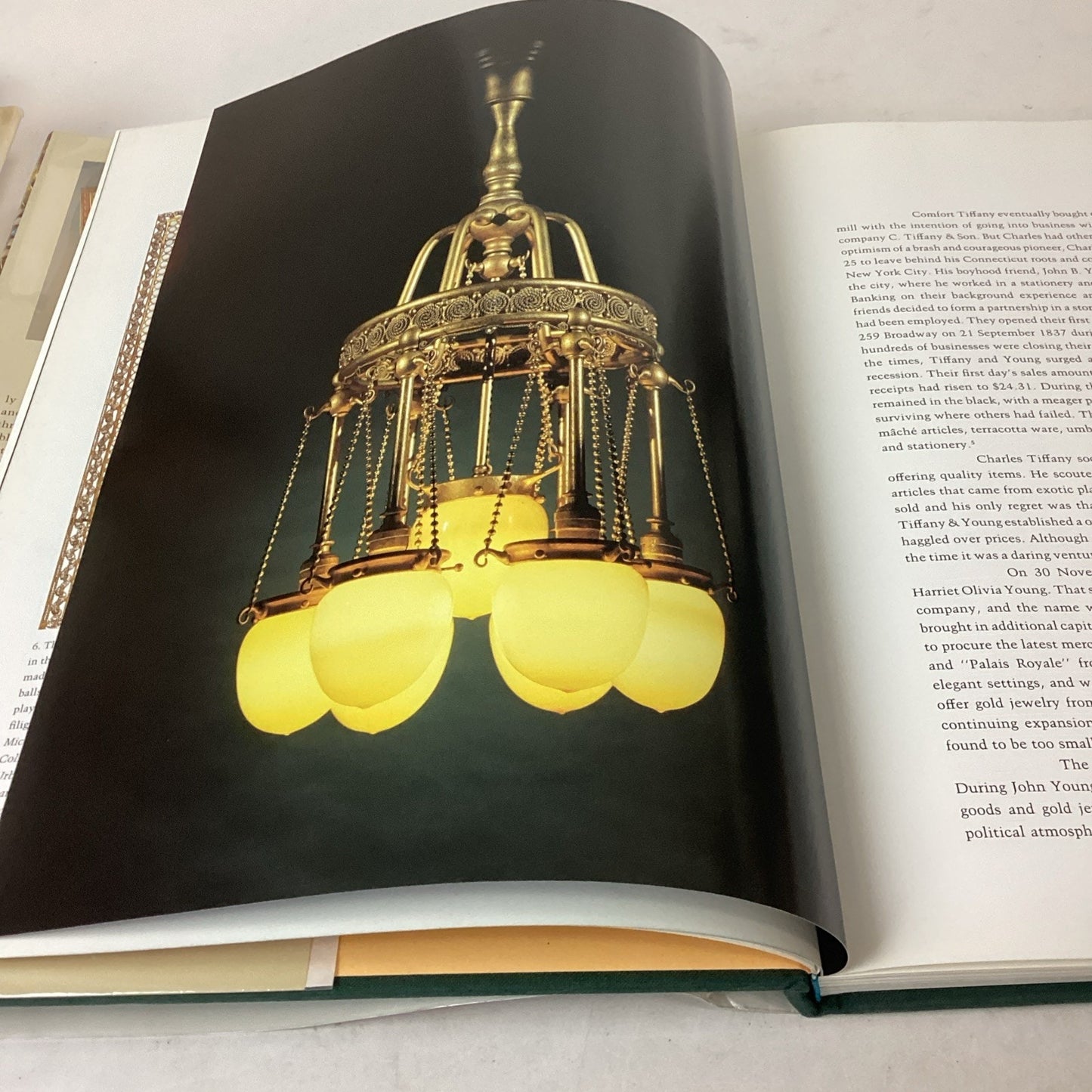 Lot Of 6 Tiffany And Art Nouveau Books And Catalogs