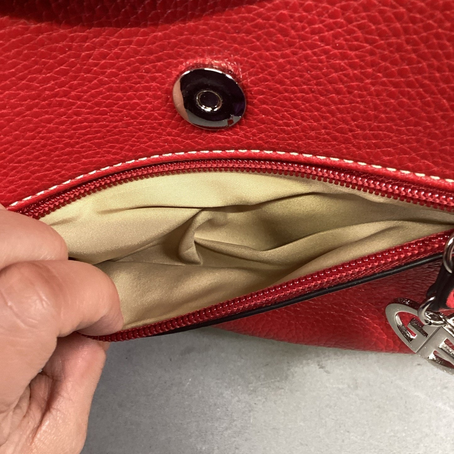 Giani Bernini Red Leather Shoulderbag With Adjustable Strap