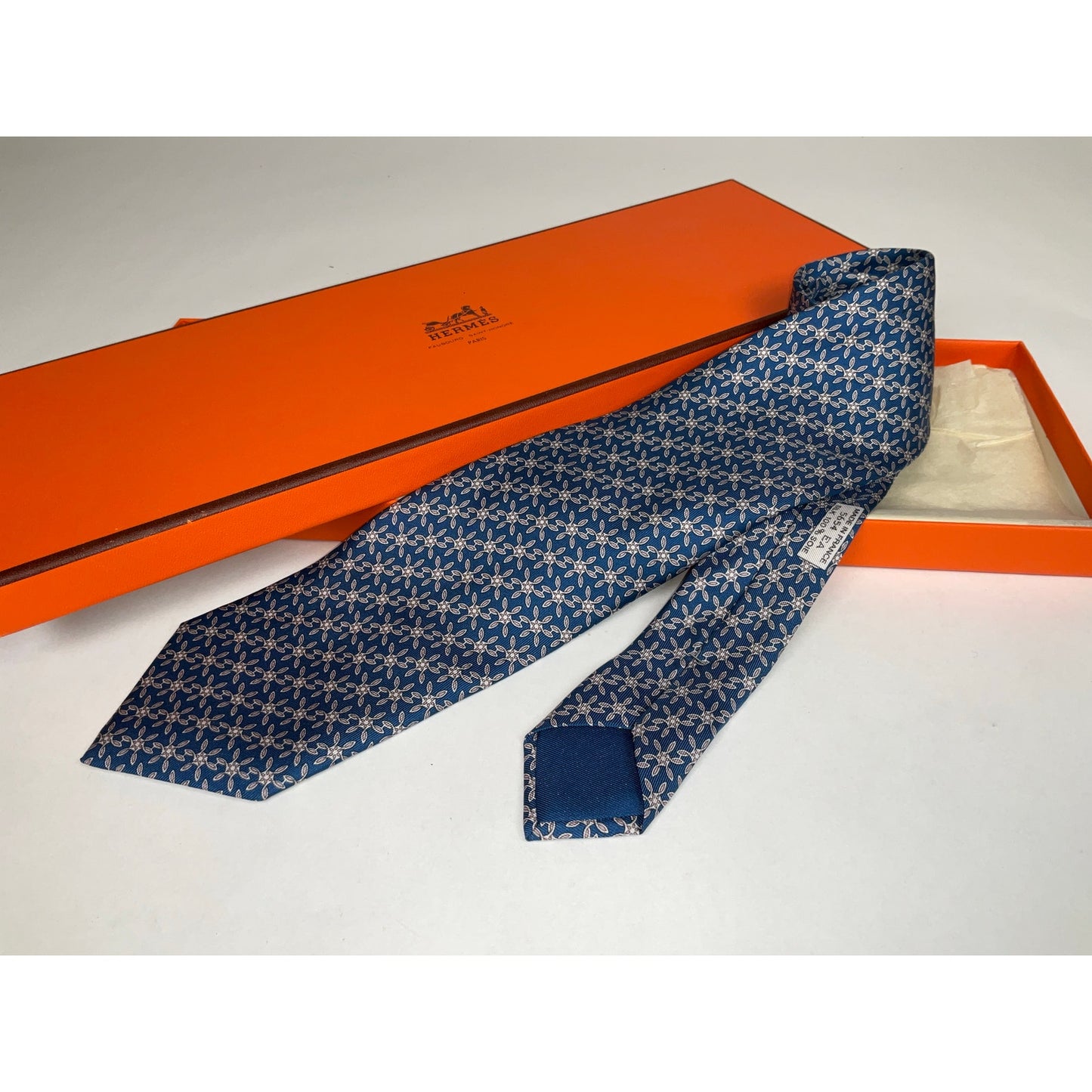 Men’s Hermès Blue Star Tie REF: 5654 EA | No Box