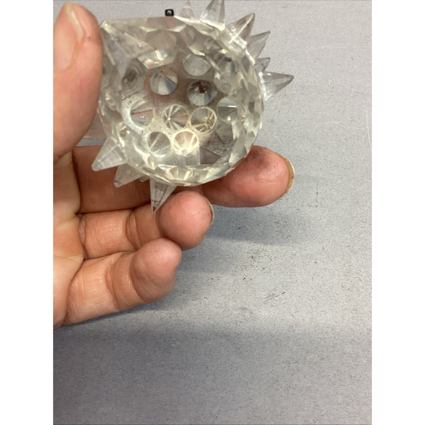 Set Of 4 Glass Porcupine Family Figurines - 2 Are Damaged