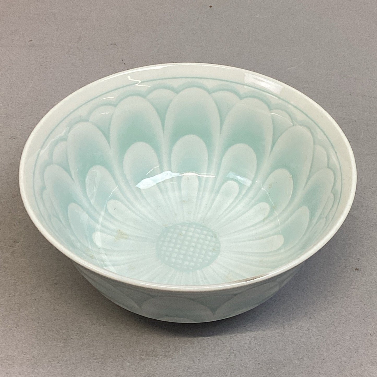 Vintage Porcelain Chinese Celadon Lotus Flower Green Soup Rice Bowl