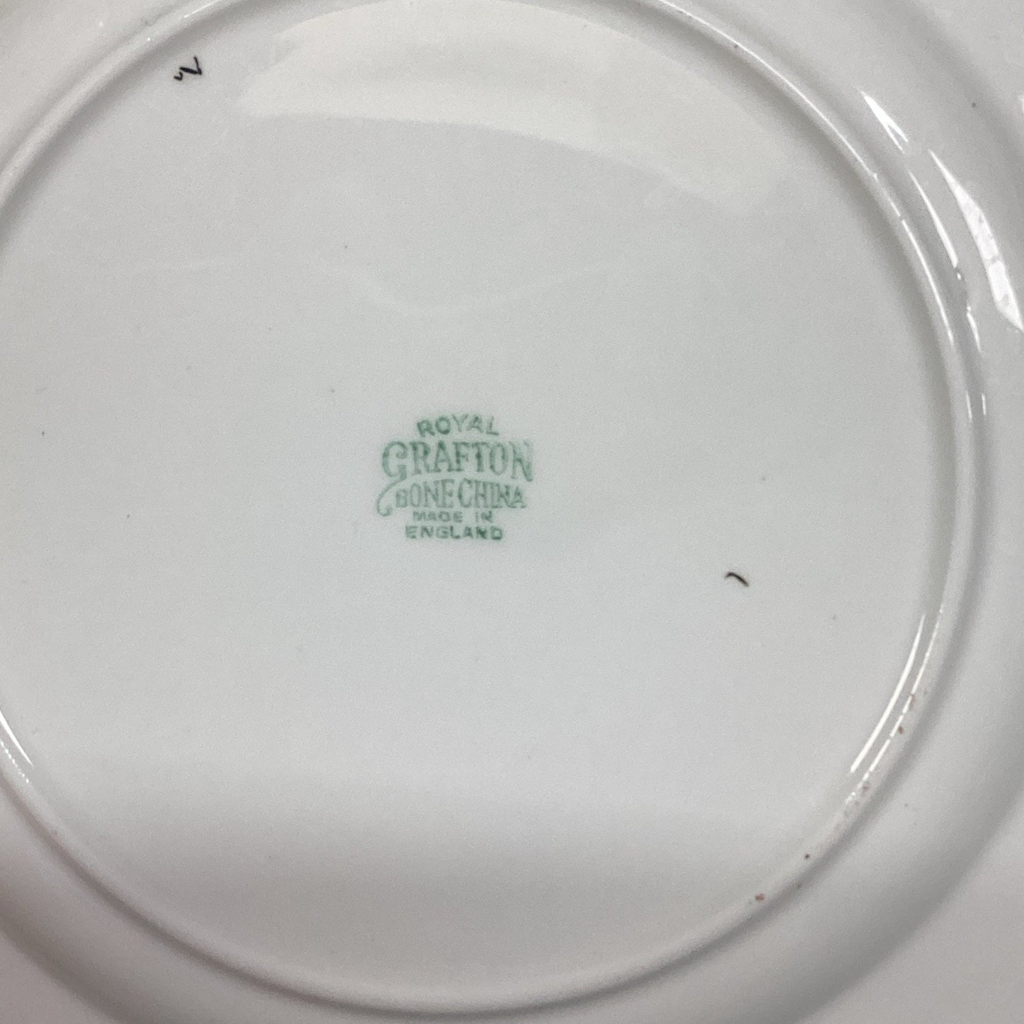 Royal Grafton Bone China Floral Dessert Or Salad Plate W/ Gold Trim- 8”D England
