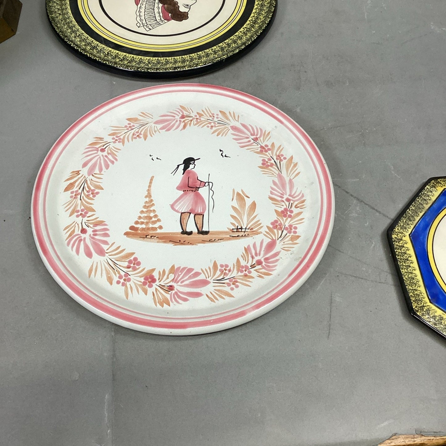 Set Of 3 Henriot Quimper Ceramic Decorative Wall Plates W/ 1 Coaster - France