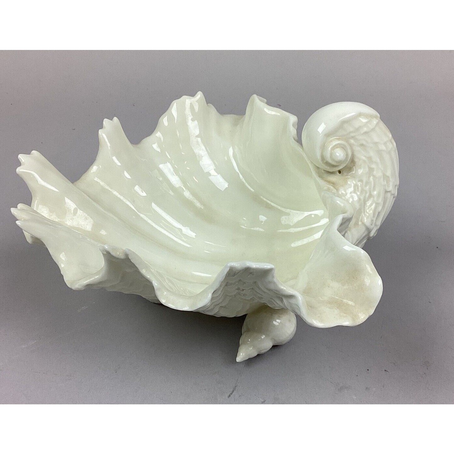 Vintage Fitz & Floyd Bone China Seashell Bowl Dish with 3 Shell Feet - 8”