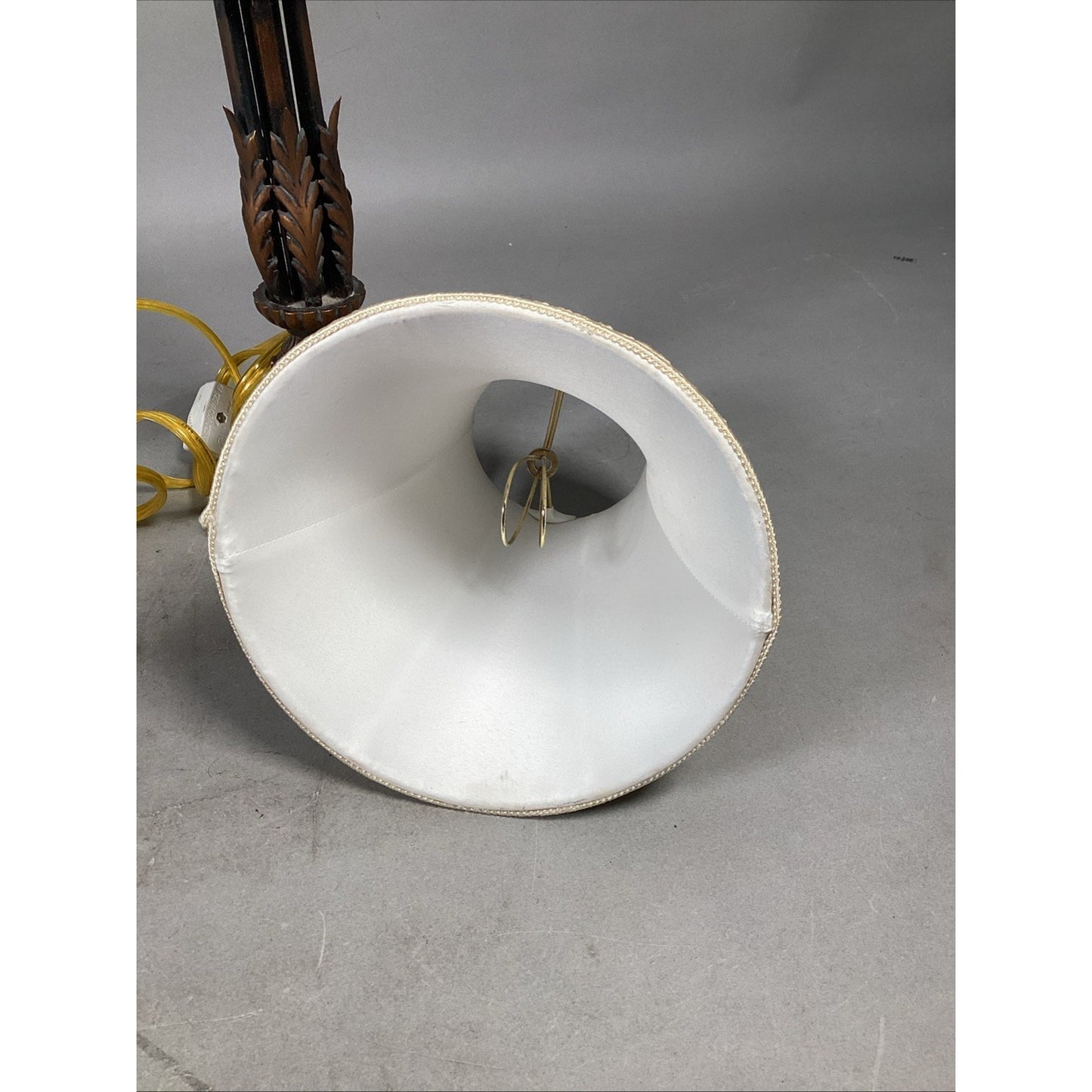 Vintage Portable Table Lamp Or Night Light - Untested - 16.5”H