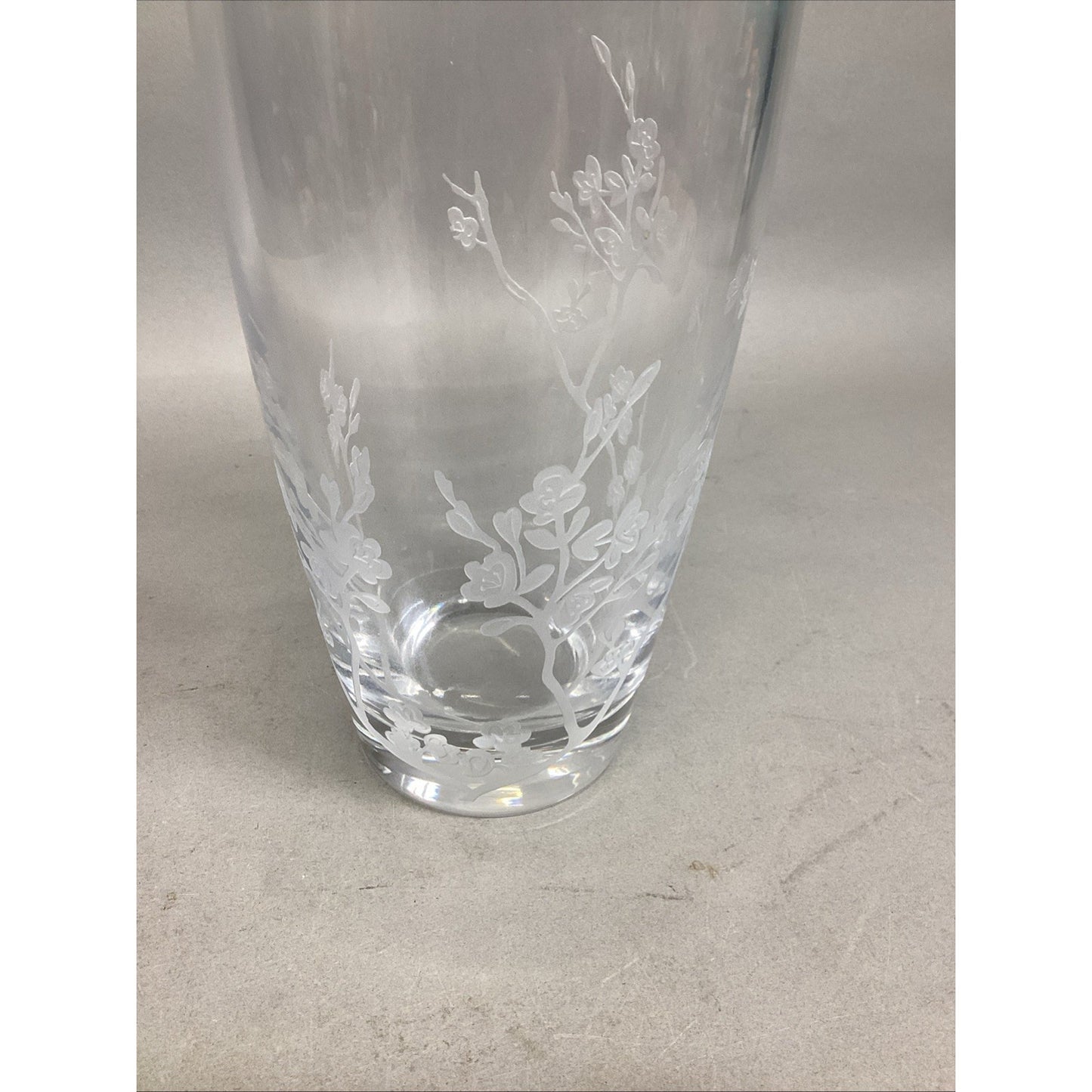 Floral Etched Glass Flower Vase - 10”Hx5”D