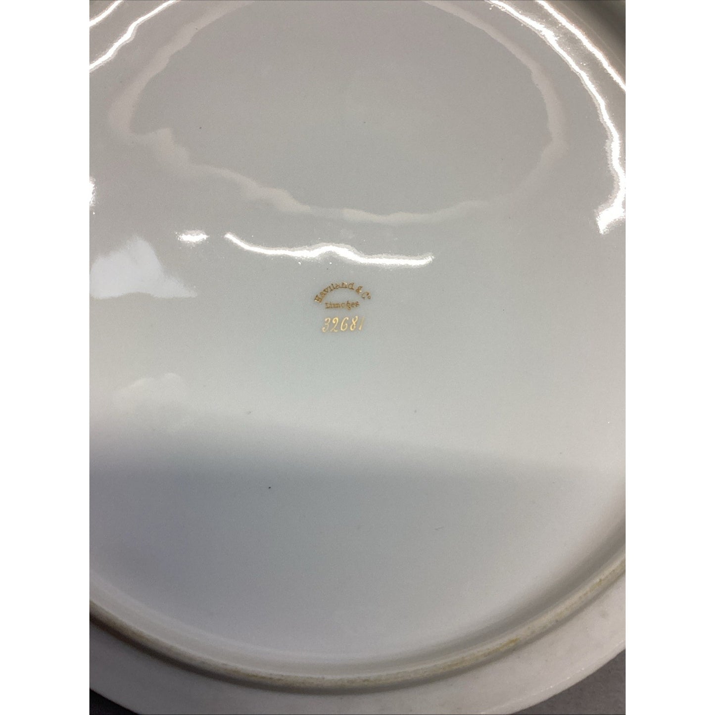 Haviland Limoges Round Covered Vegetable Dish W/ Gold Trim - # 32681