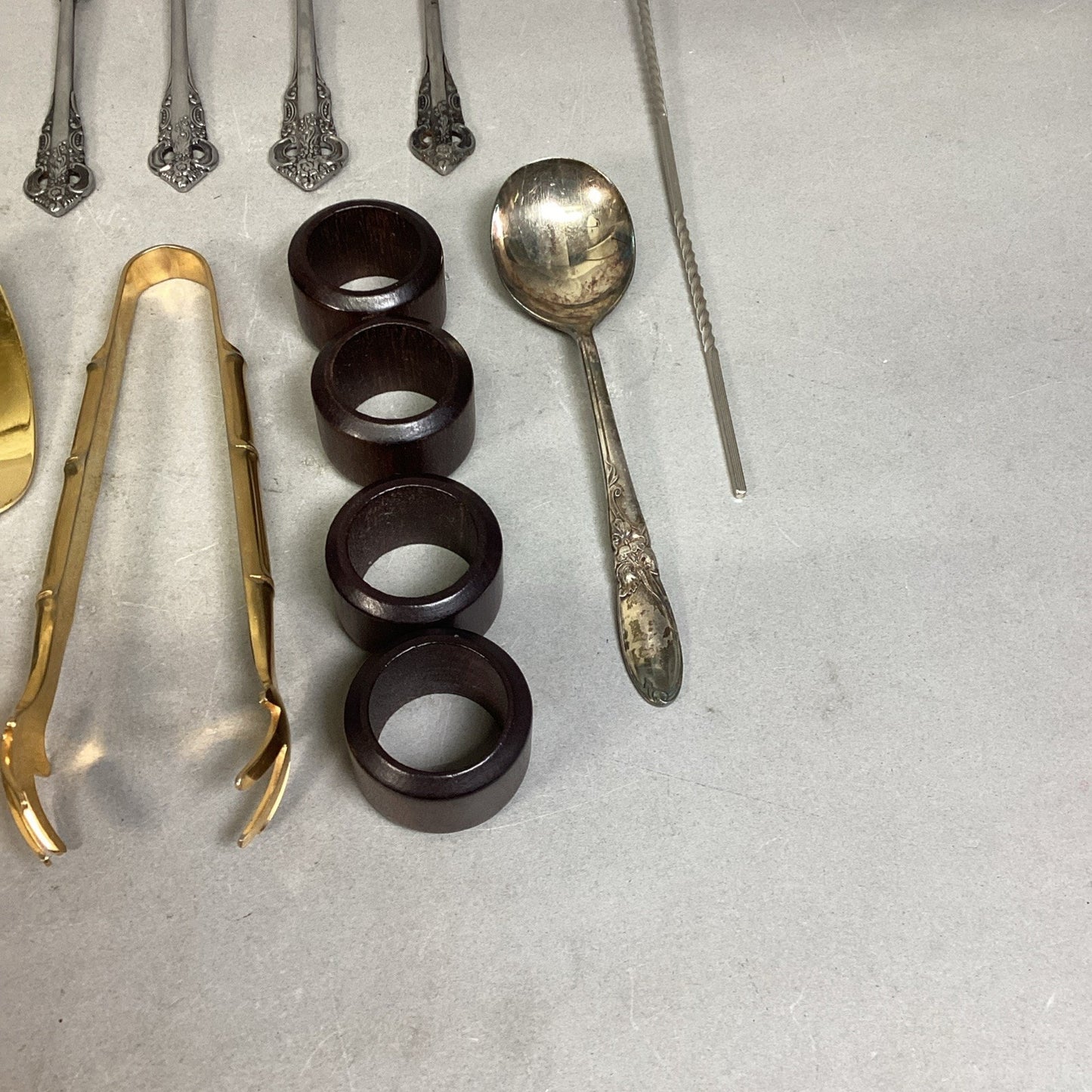 Stanley Robert’s Sir Mark Cutlery W/ White Orchid & Others Cutlery - Lot Of 20