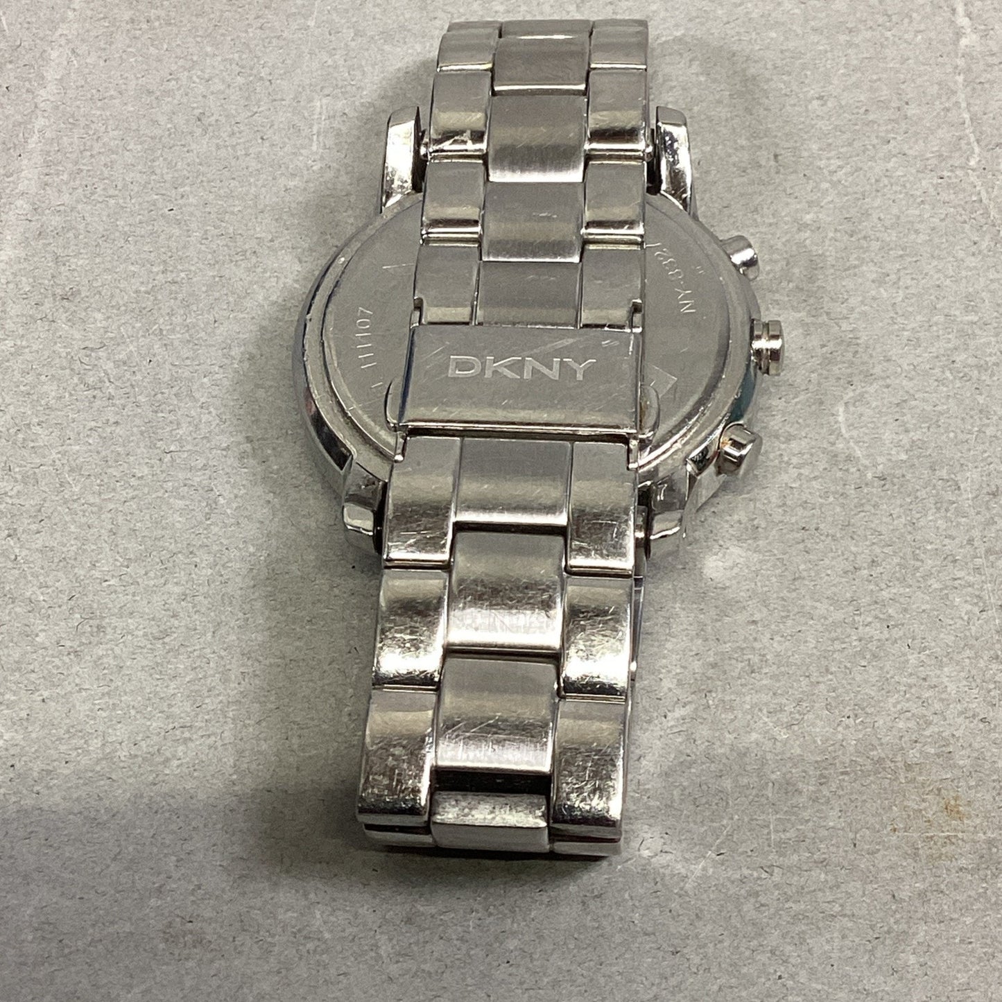 DKNY NY 8327 Solid Stainless Steel Unisex Watch - Untested