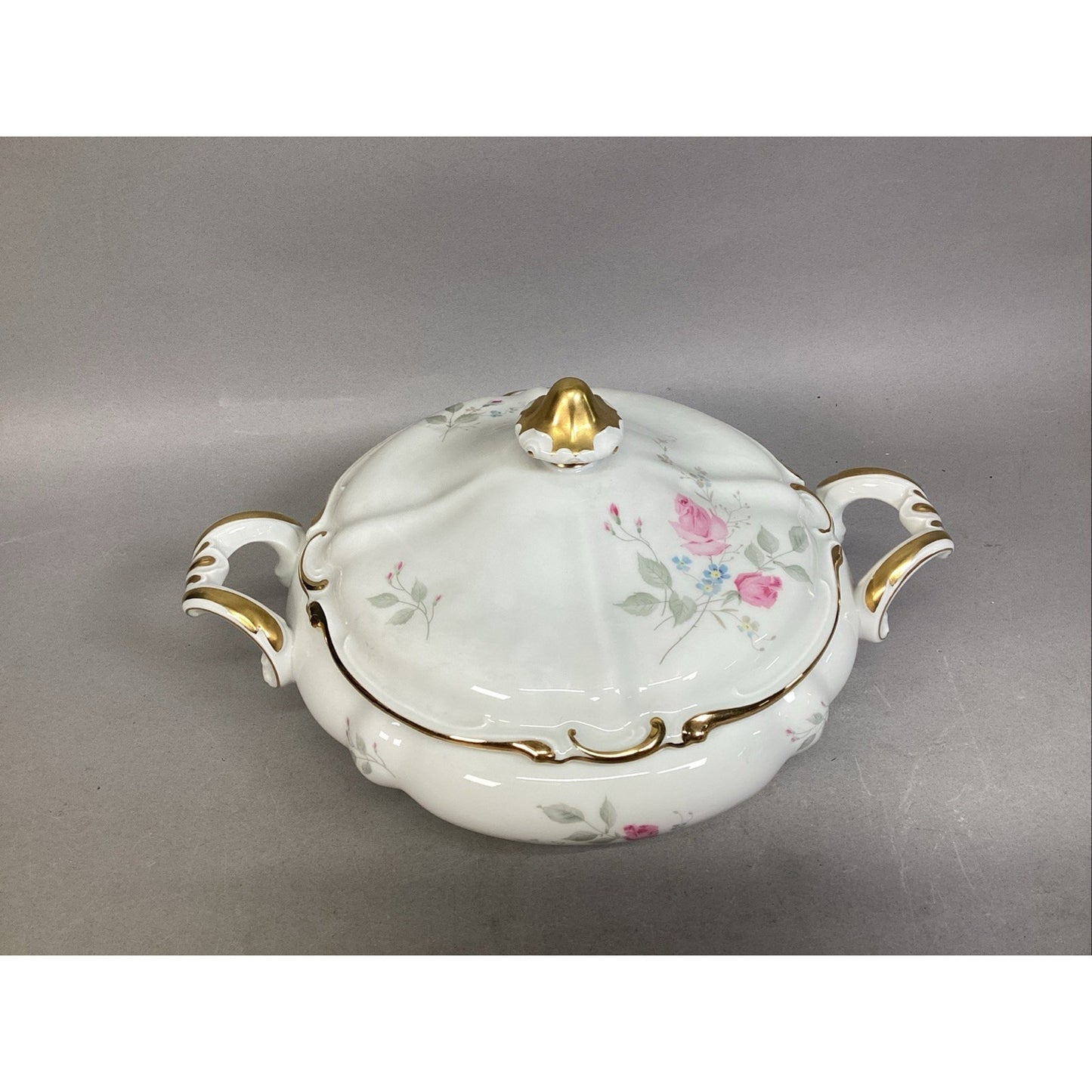Vintage Heinrich H&Co SELB Porcelain Floral Covered Soup Tureen/Vegetable Bowl