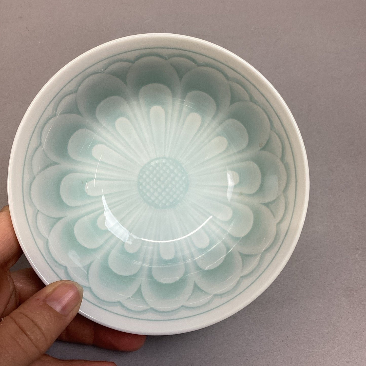 Vintage Porcelain Chinese Celadon Lotus Flower Green Soup Rice Bowl