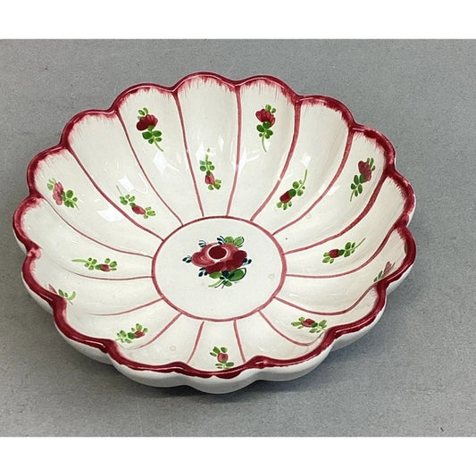 VINTAGE GMUNDNER KERAMIK AUSTRIA Rose Floral Streublumen Scalloped Bowl #040-2