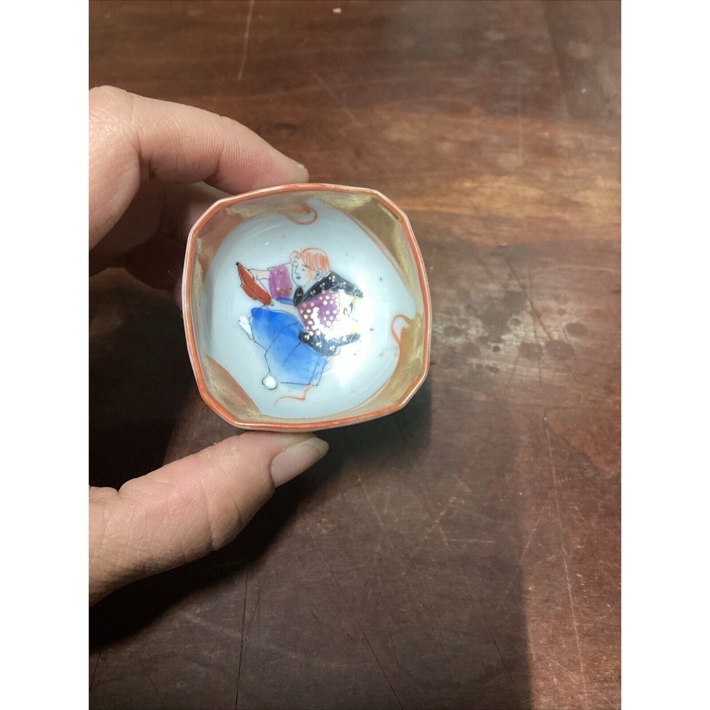 Vintage Porcelain Hand Painted Chinese Japanese Asian Trinket Dish - 1”Hx2”D