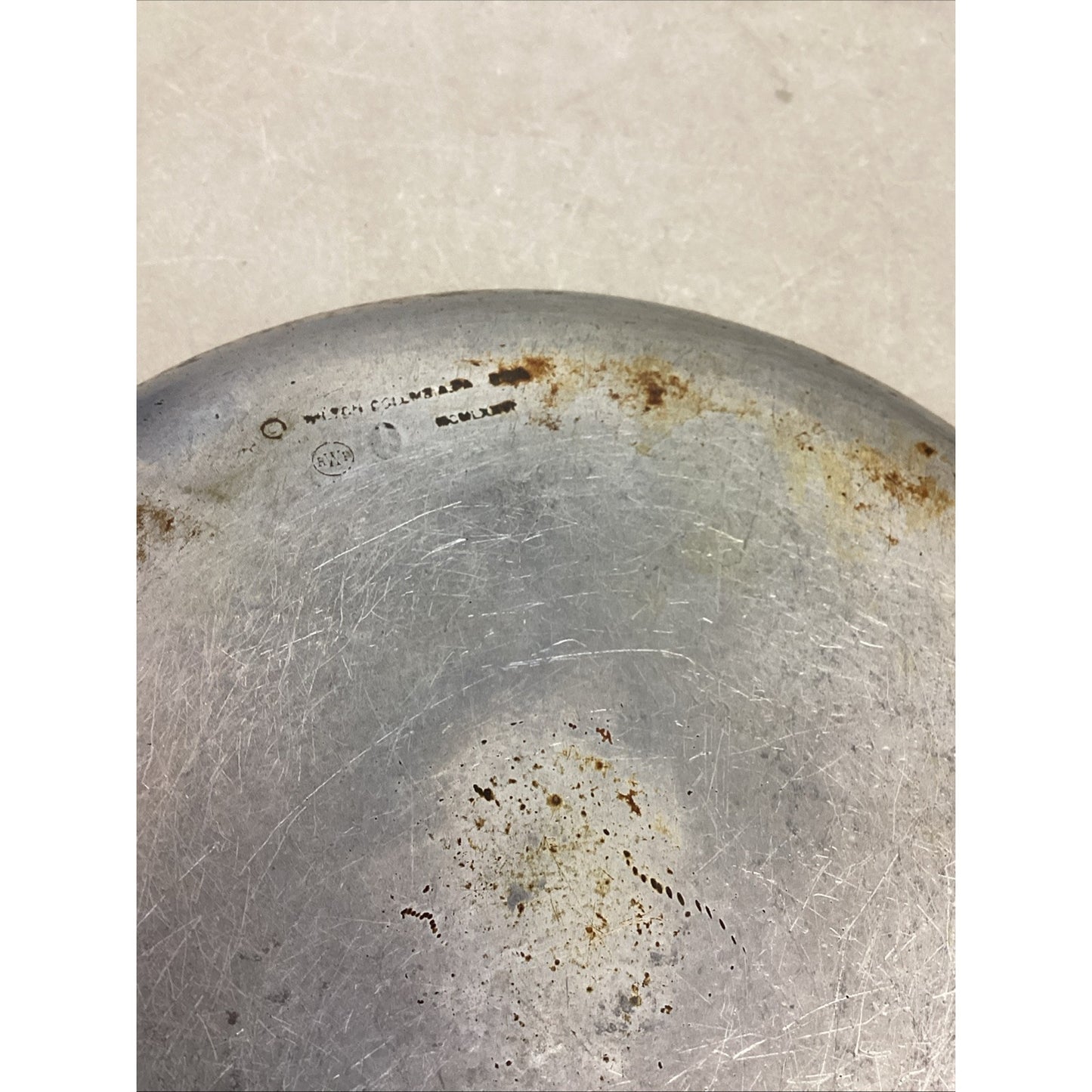 Vintage Heavy Duty Aluminum Pan - 10” Diameter