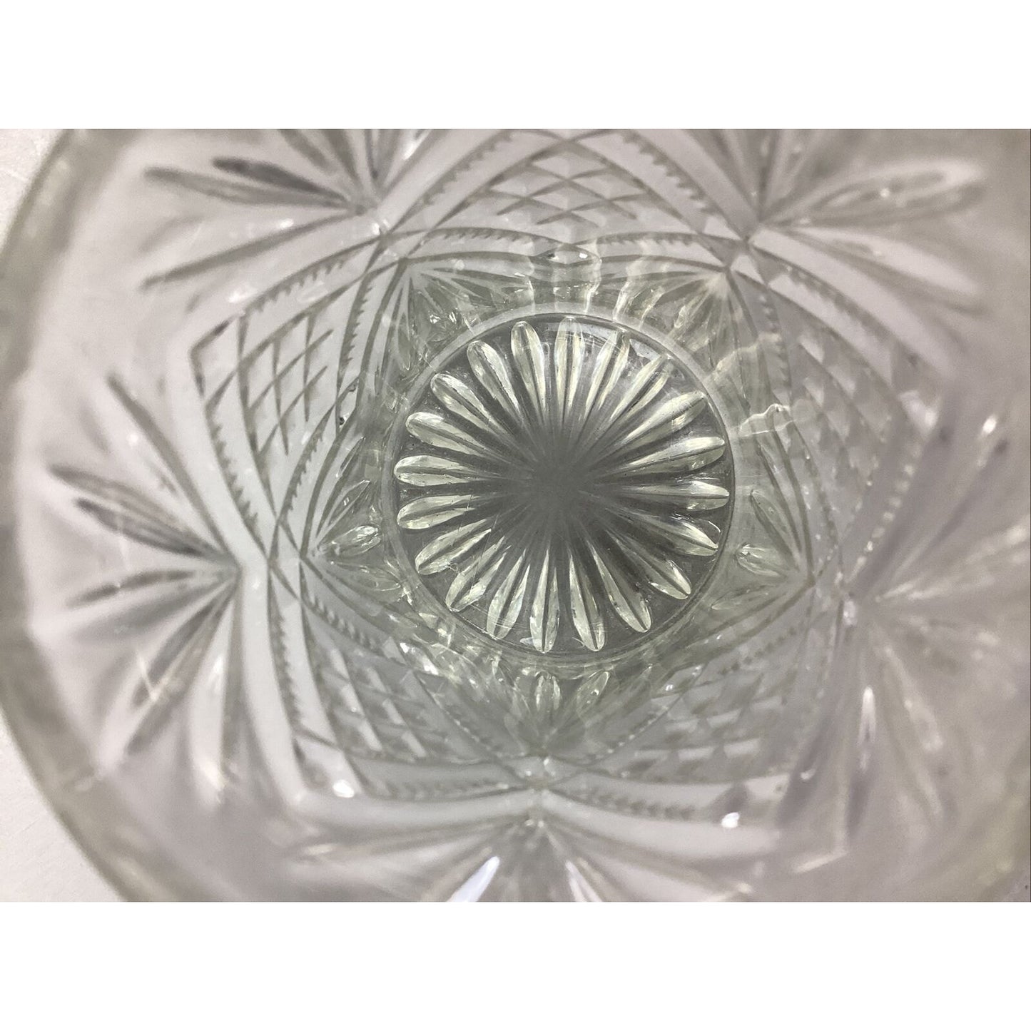2 Vintage Glass Tumblers - Diamond Design & Daisies With Button Design