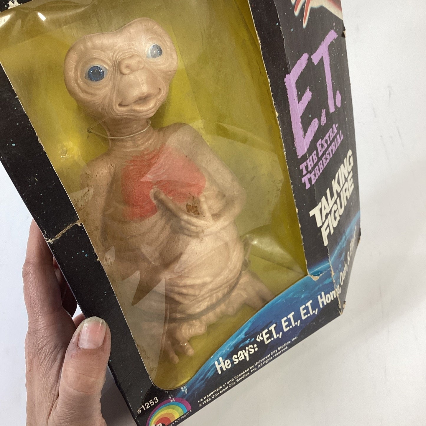 E.T. Action Figure - E.T. The Extra-terrestrial Talking Figure, 1982 #1253 NOS