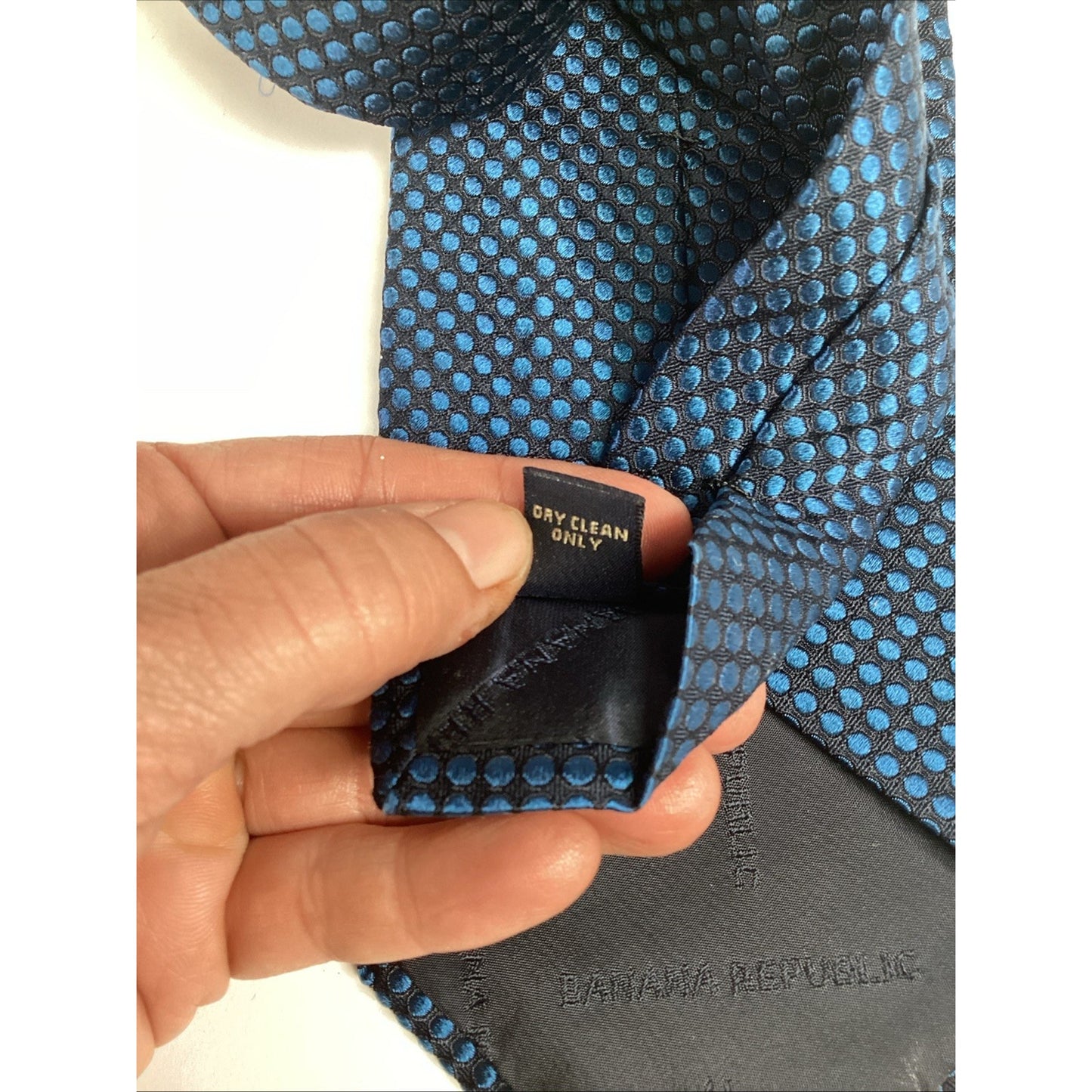 Banana Republic 100% Silk Men’s Blue Dot Tie - Made In Italy