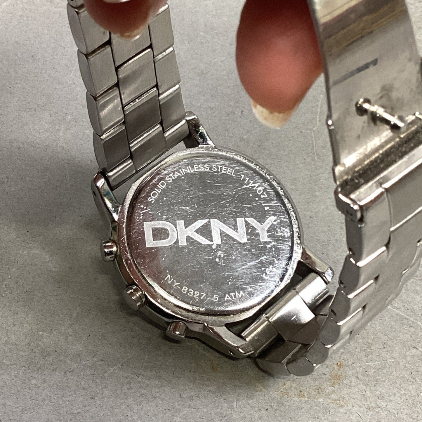 DKNY NY 8327 Solid Stainless Steel Unisex Watch - Untested