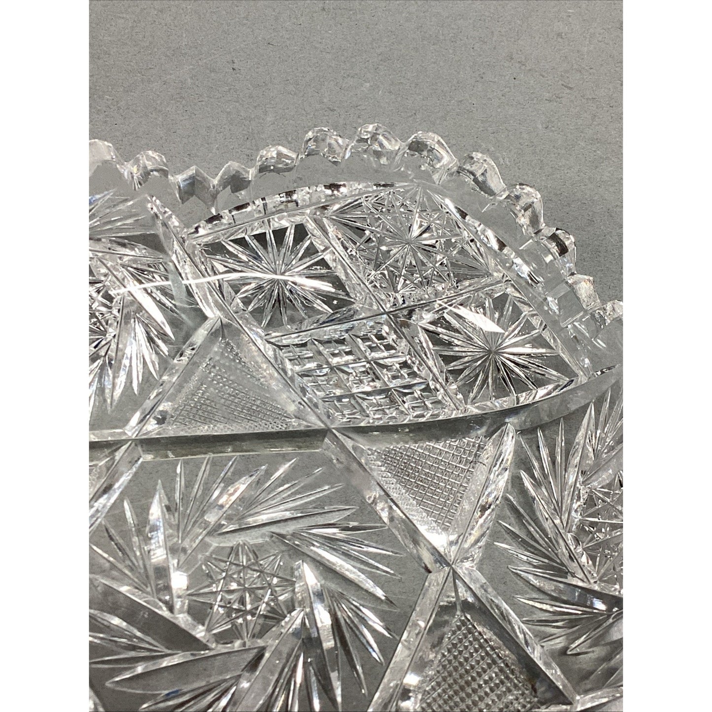 Vintage Scalloped Starburst Saw Tooth Edge Heavy Glass Candy Dish w/ Finger Loop