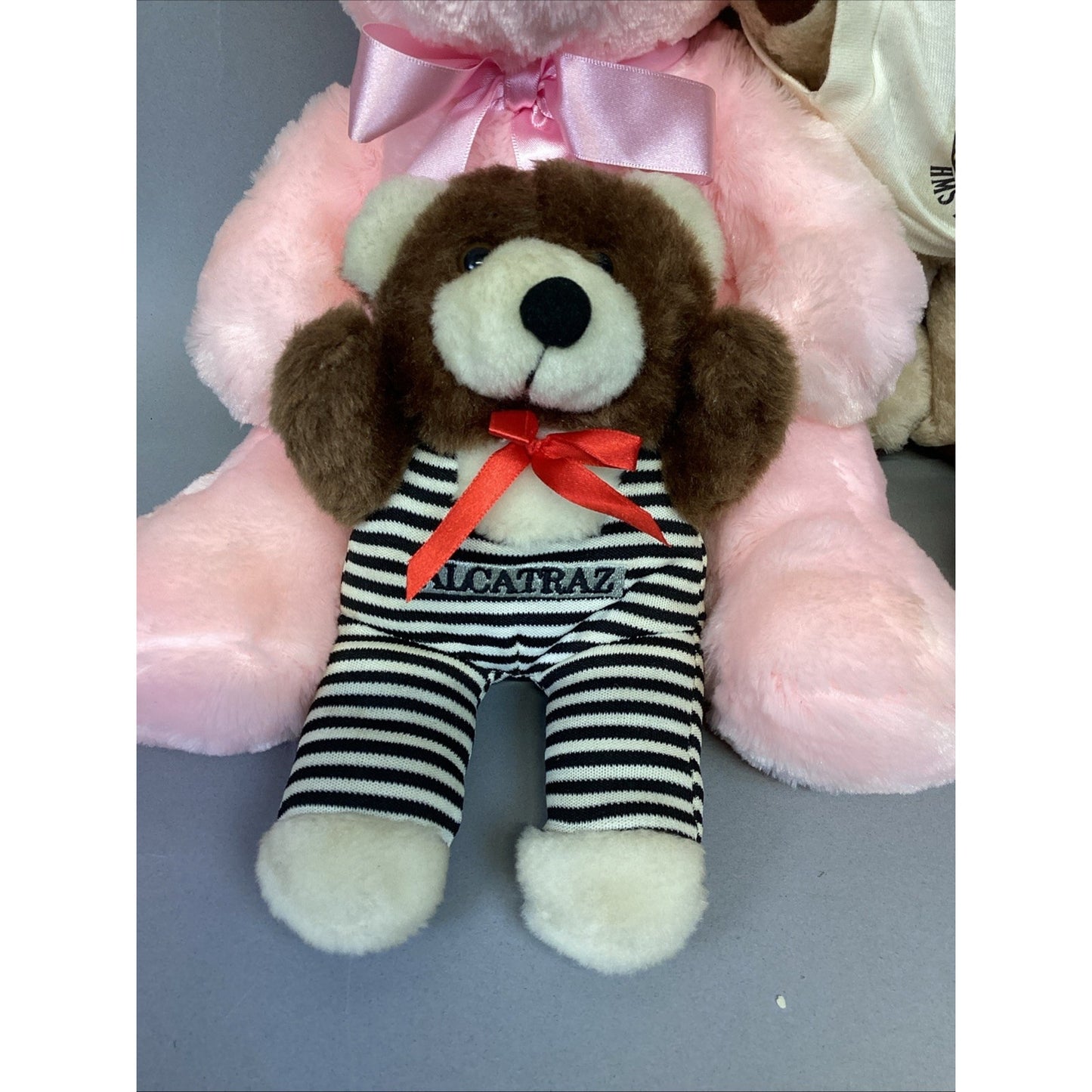 Set Of 5 Vintage Plush Bears/Cabbage Patch Dog - Alcatraz, PA Commonwealth Bears