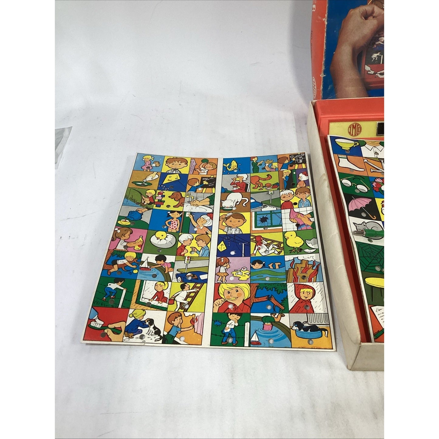 Vintage Battery Operated Electronic Quiz Computer W/ 2 Sheets