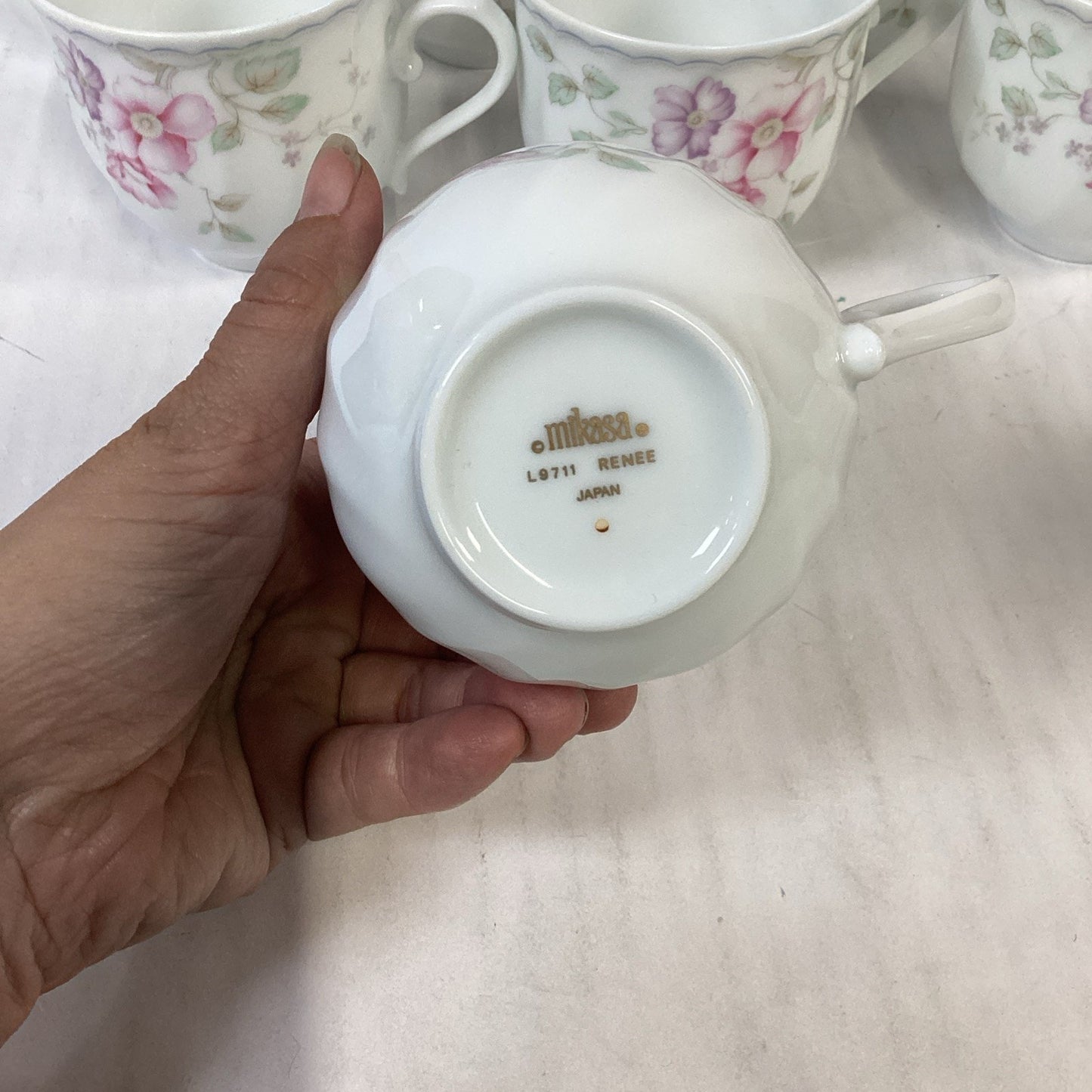 Lot Of 10 Mikasa L9711 Renee Tea Cups, Creamer And Sugar