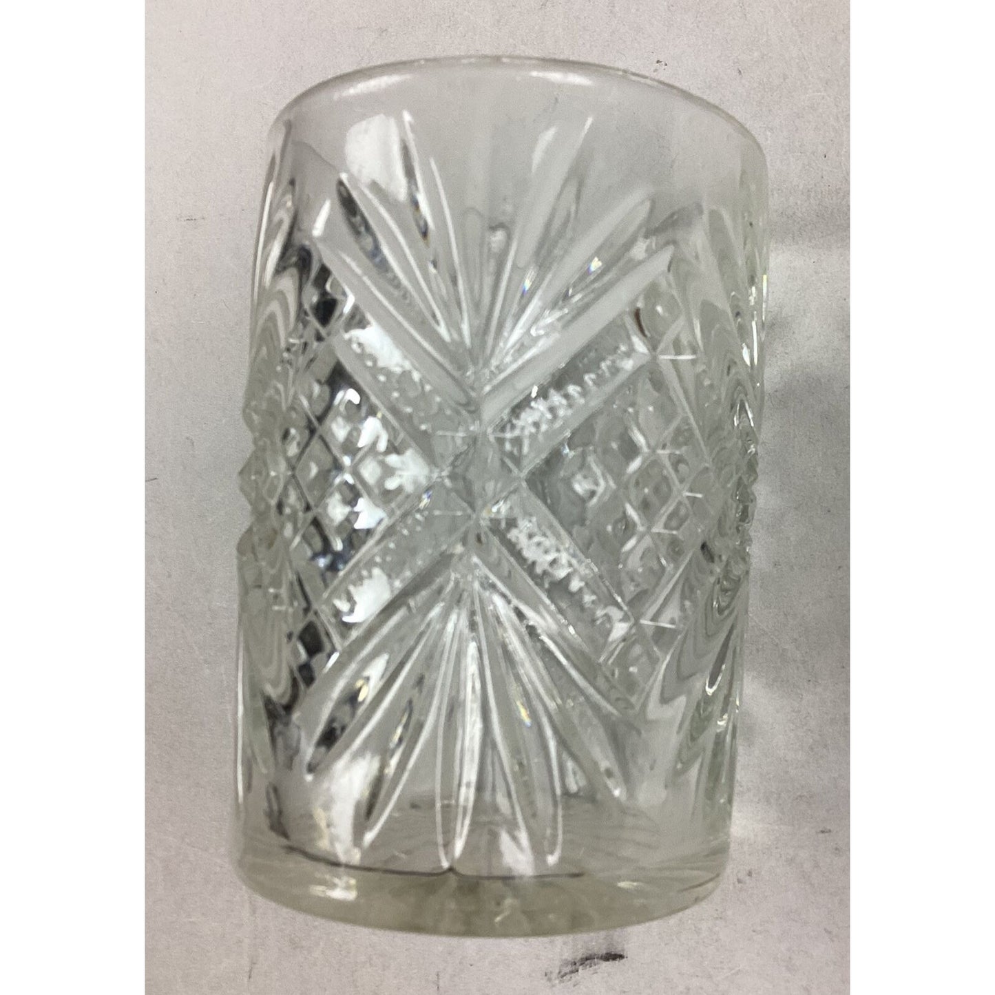 2 Vintage Glass Tumblers - Diamond Design & Daisies With Button Design