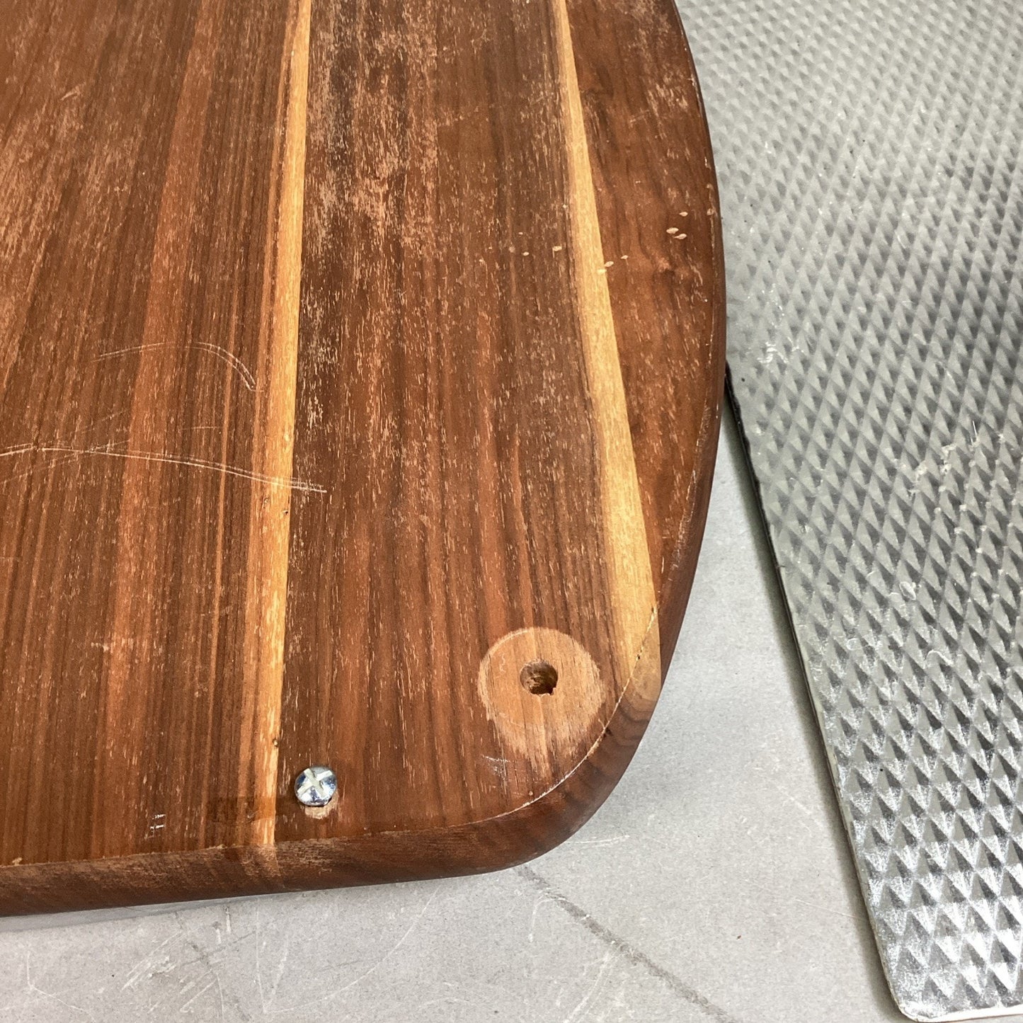 Large Wooden Carving Board, Double Edged Carving Knife & Counter Mat