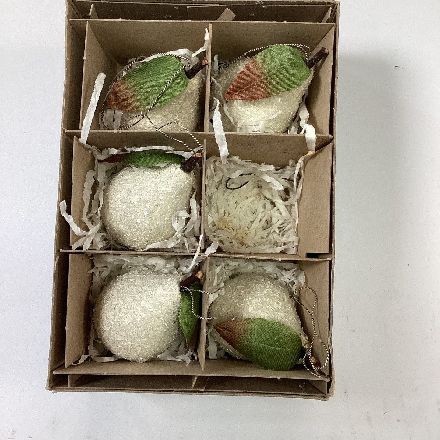 Vintage Set Of 6 Christmas Snow Pear Ornaments In Original Box #704833
