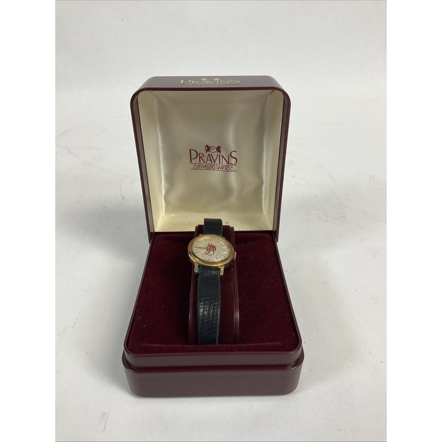Pravins Jewelers Watch