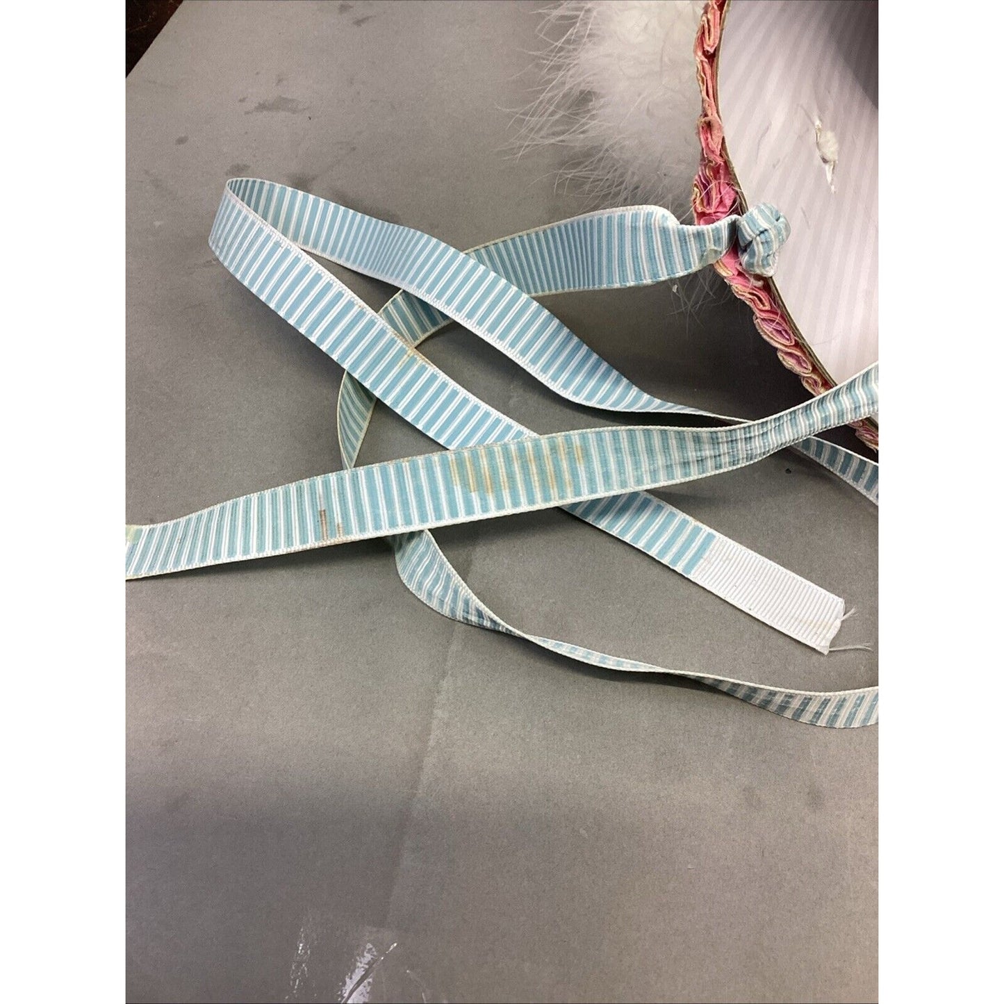 Dept 56 Glitterville Easter Egg Party Hat w/ 6 Patrician Pink 10” Candles