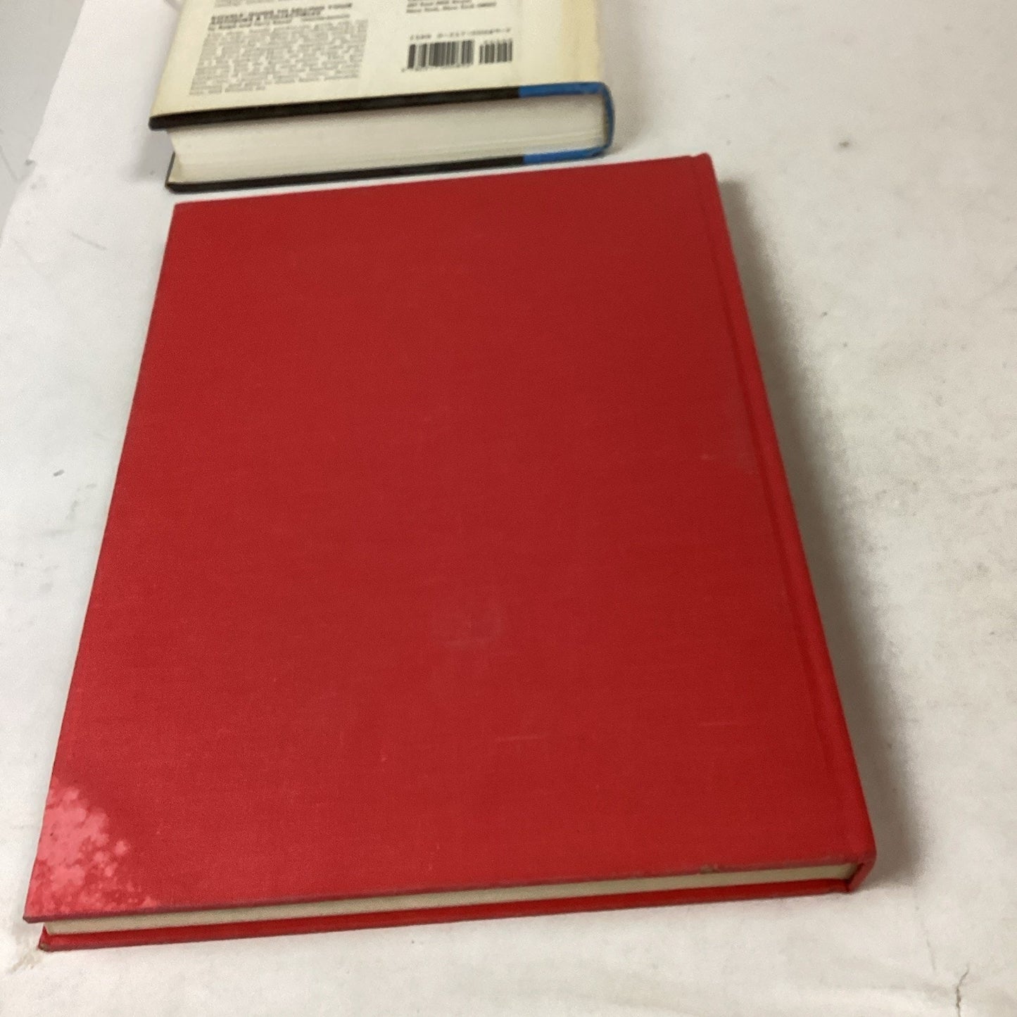 The Book Of Old Silver And Antique Gold And Enamelware In Color - Illustrated