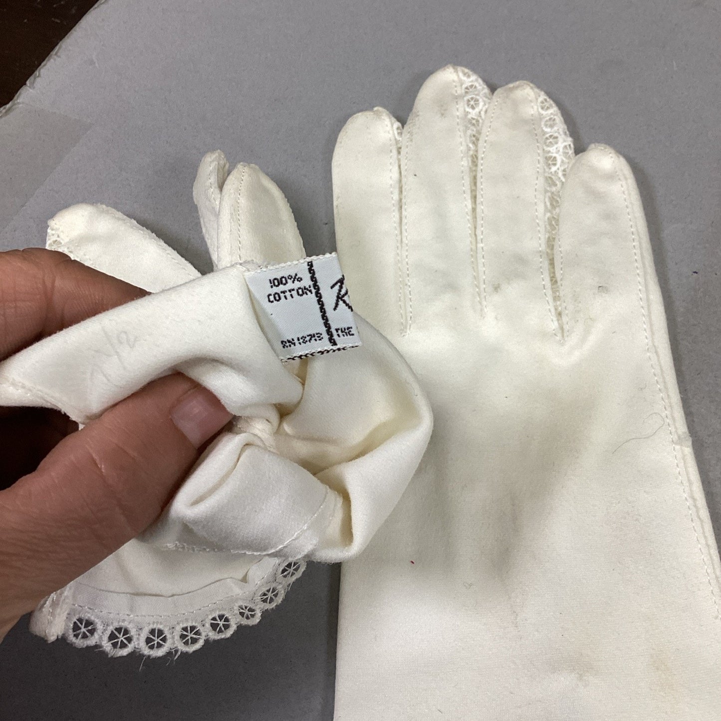 Set Of 2 Kay Fuchs Designs Women’s Gloves - Size 7.5