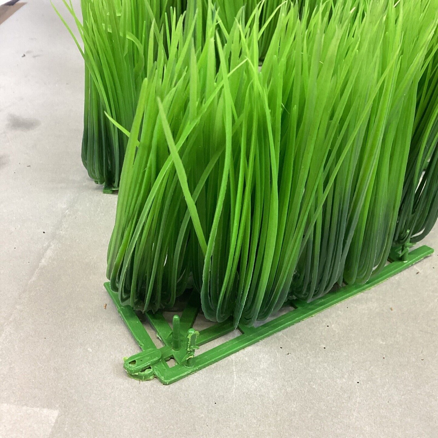 Lot Of 27 Fake Green Grass Decoration For Aquariums & More