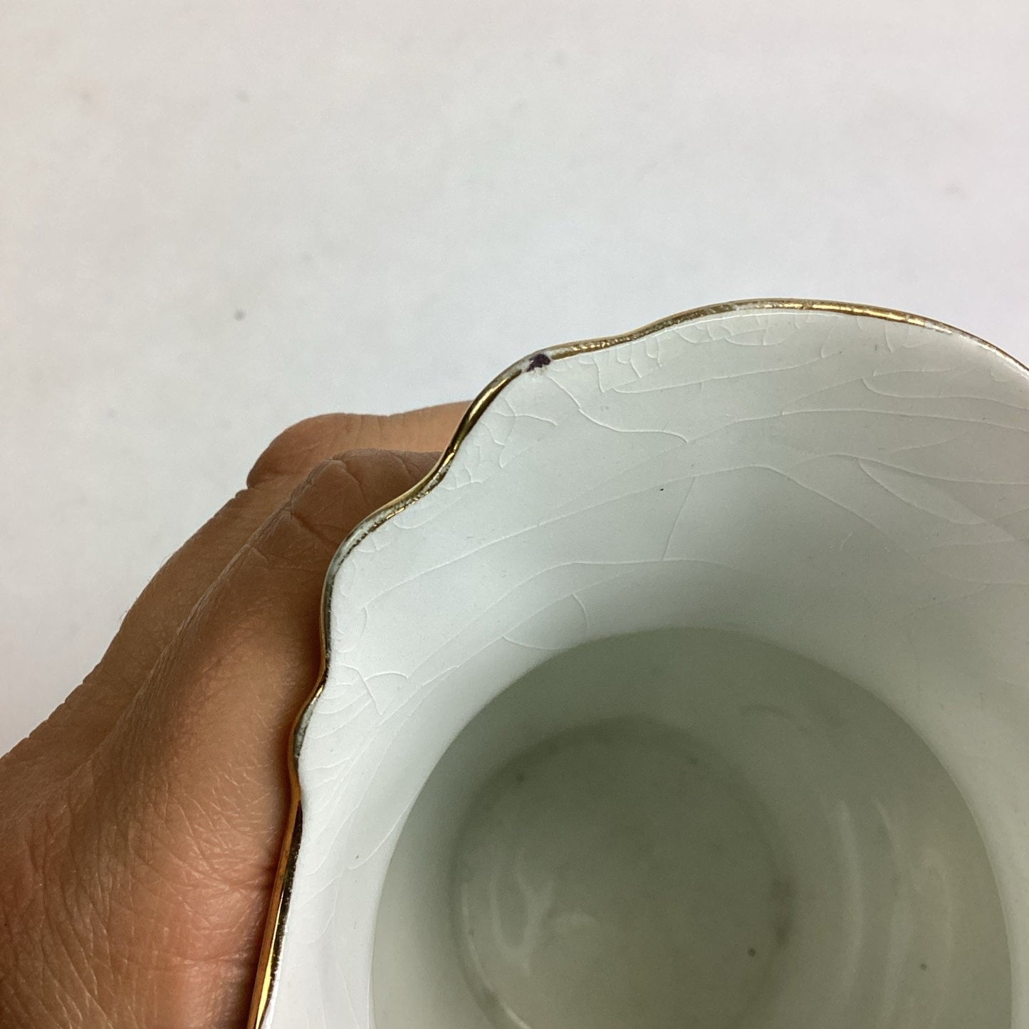 Vintage Homer Laughlin Floral Crackled Ceramic Porcelain Vase W/ Gold Trim