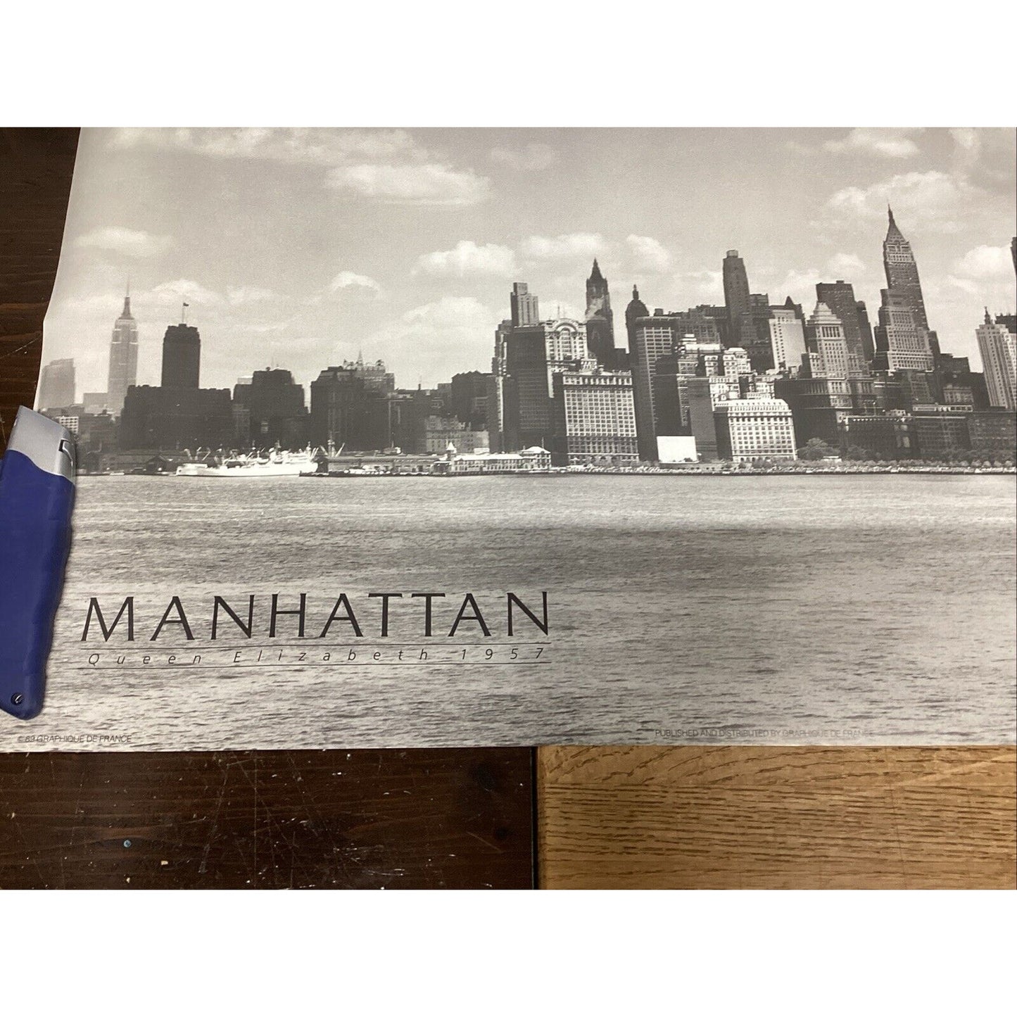 QUEEN Elizabeth Ocean Liner W/ Manhattan Skyline 1957- 39x19.5” - Made in France