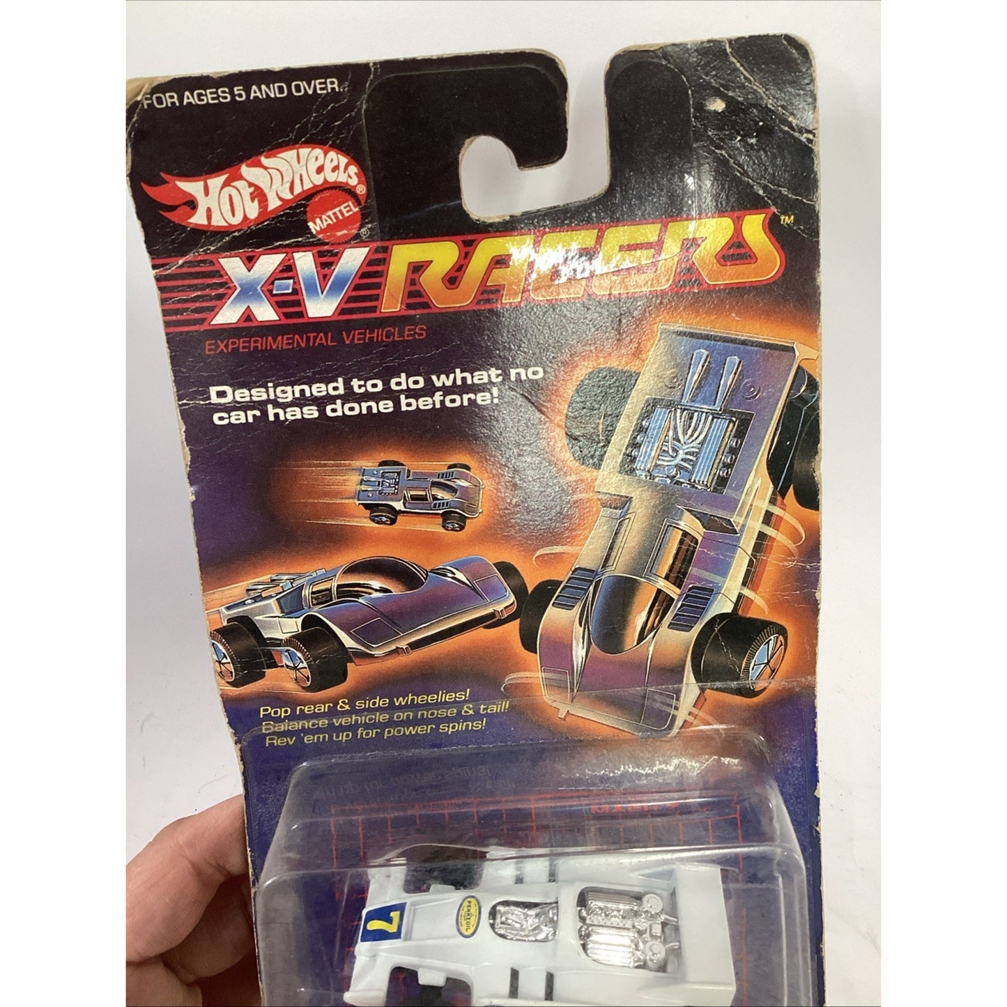 HOT WHEELS 1985 VINTAGE X-V RACER MACH 7 IN WHITE - NOS