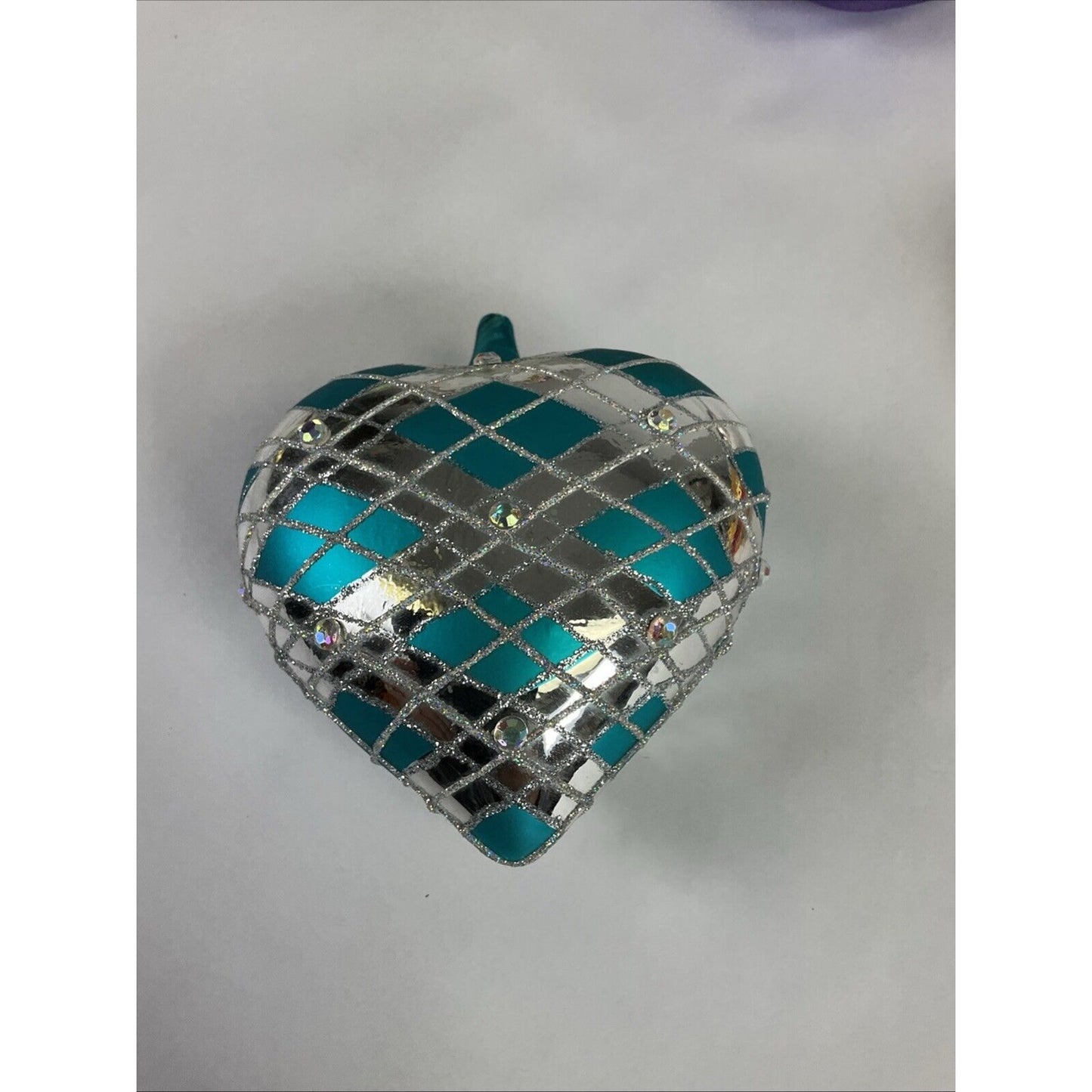 Lot Of 6 heart Shaped 2 Sided Glass Christmas Ornaments Purple Silver Red Floral